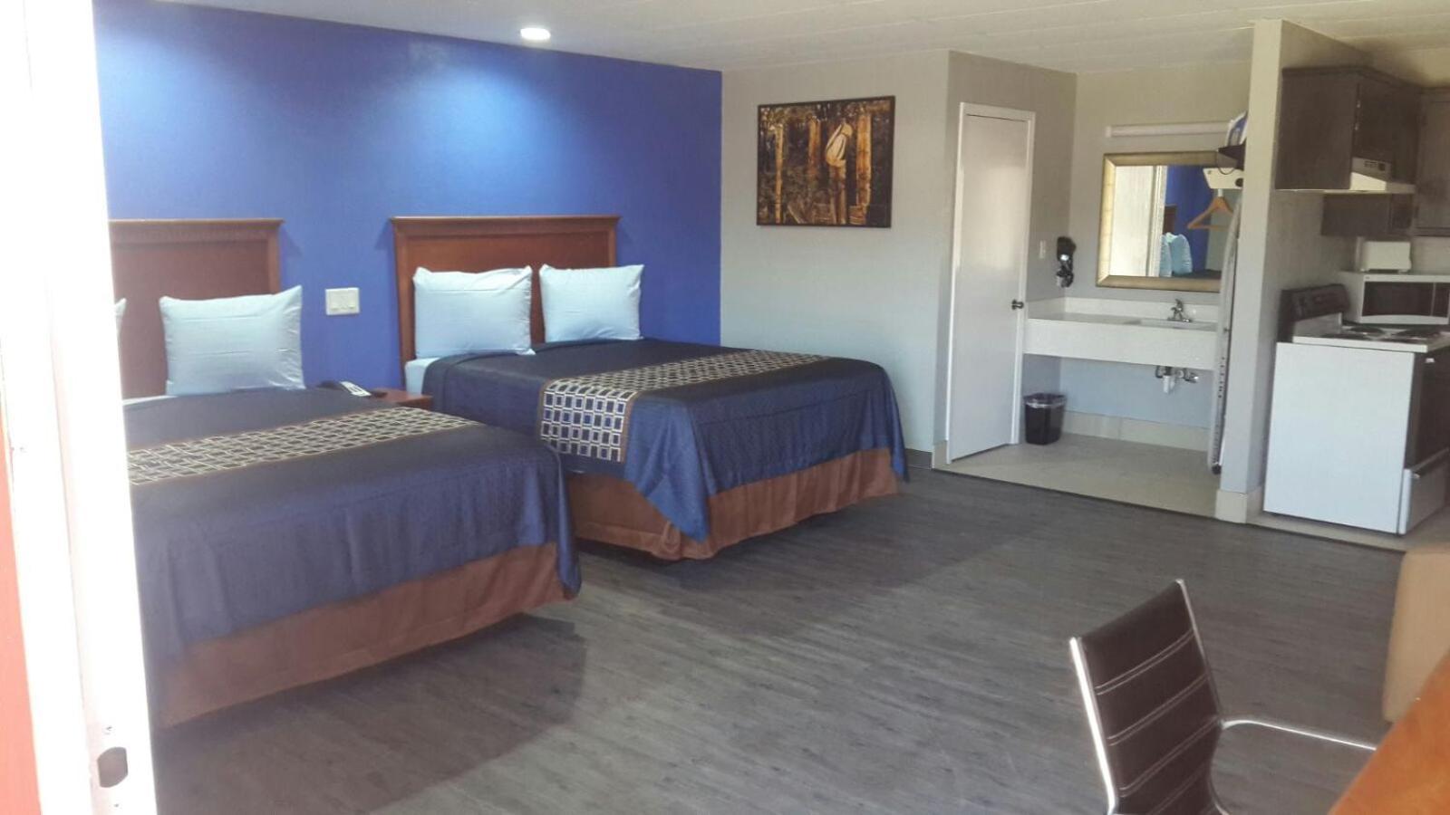 Paris Inn and Suites photo 3