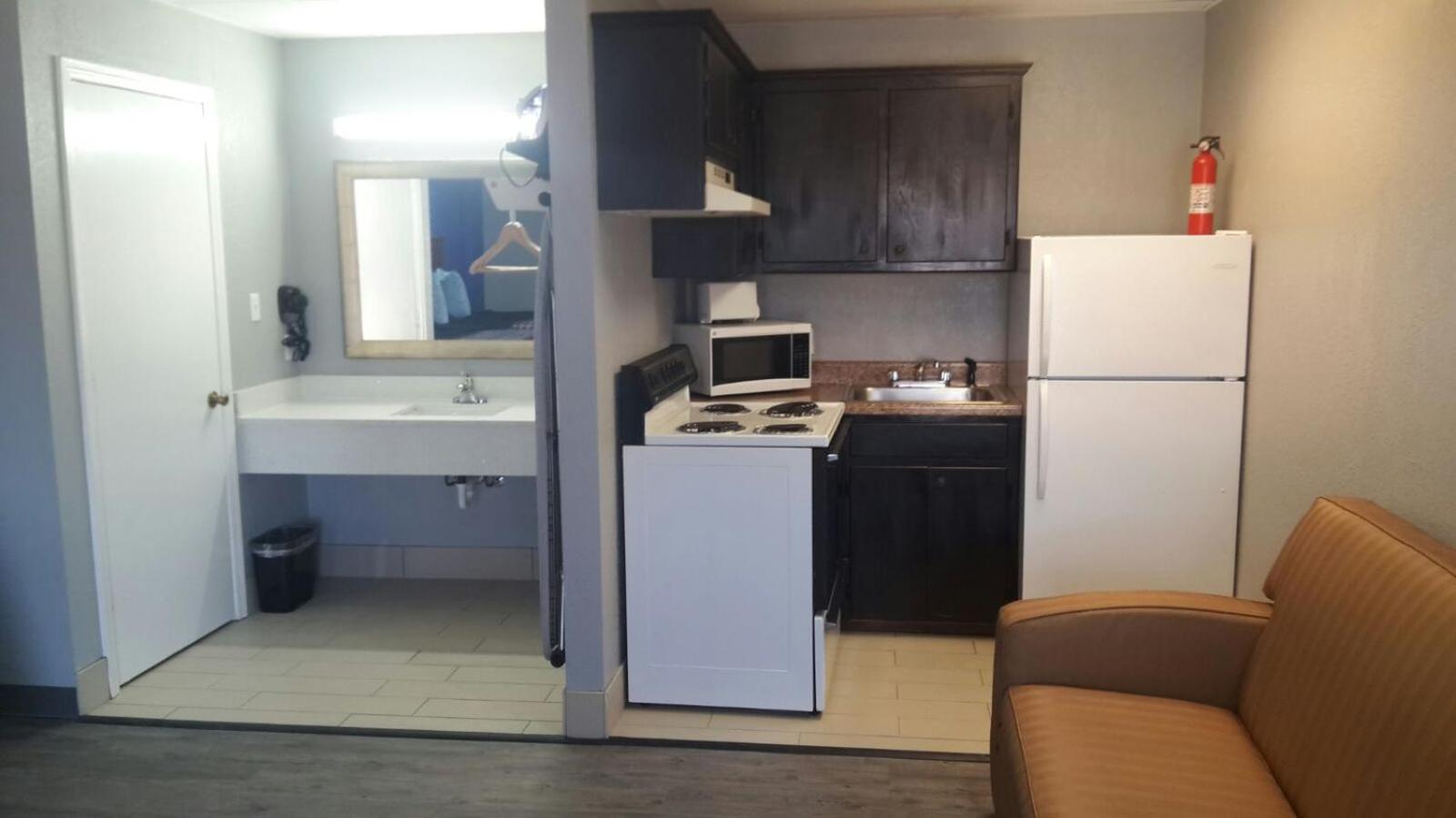 Paris Inn and Suites photo 5