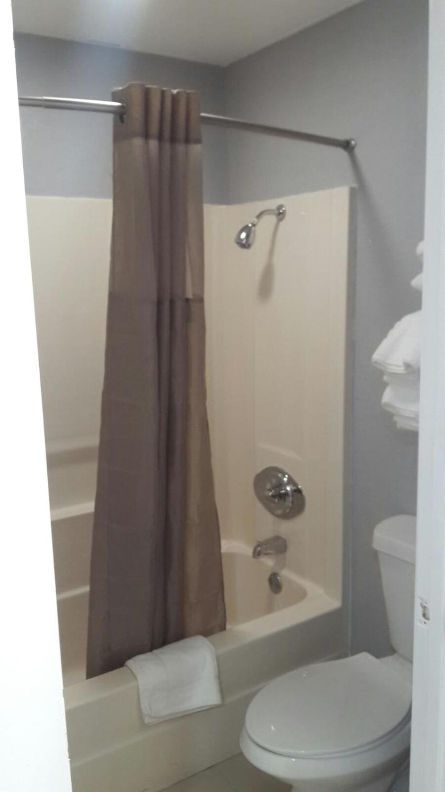 Paris Inn and Suites photo 16