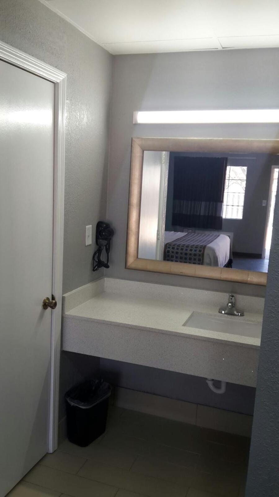 Paris Inn and Suites photo 24