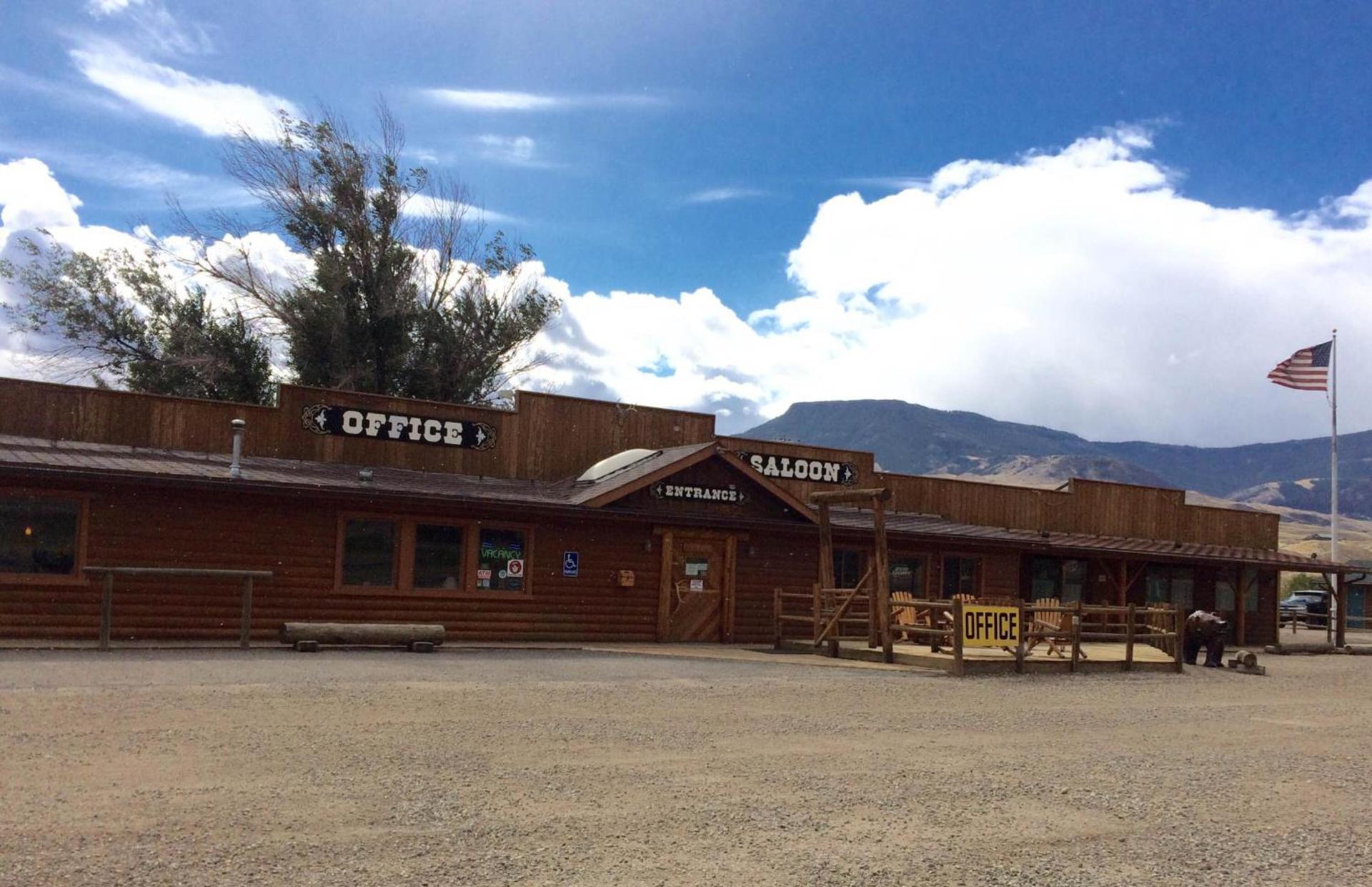 Yellowstone Valley Inn photo 62