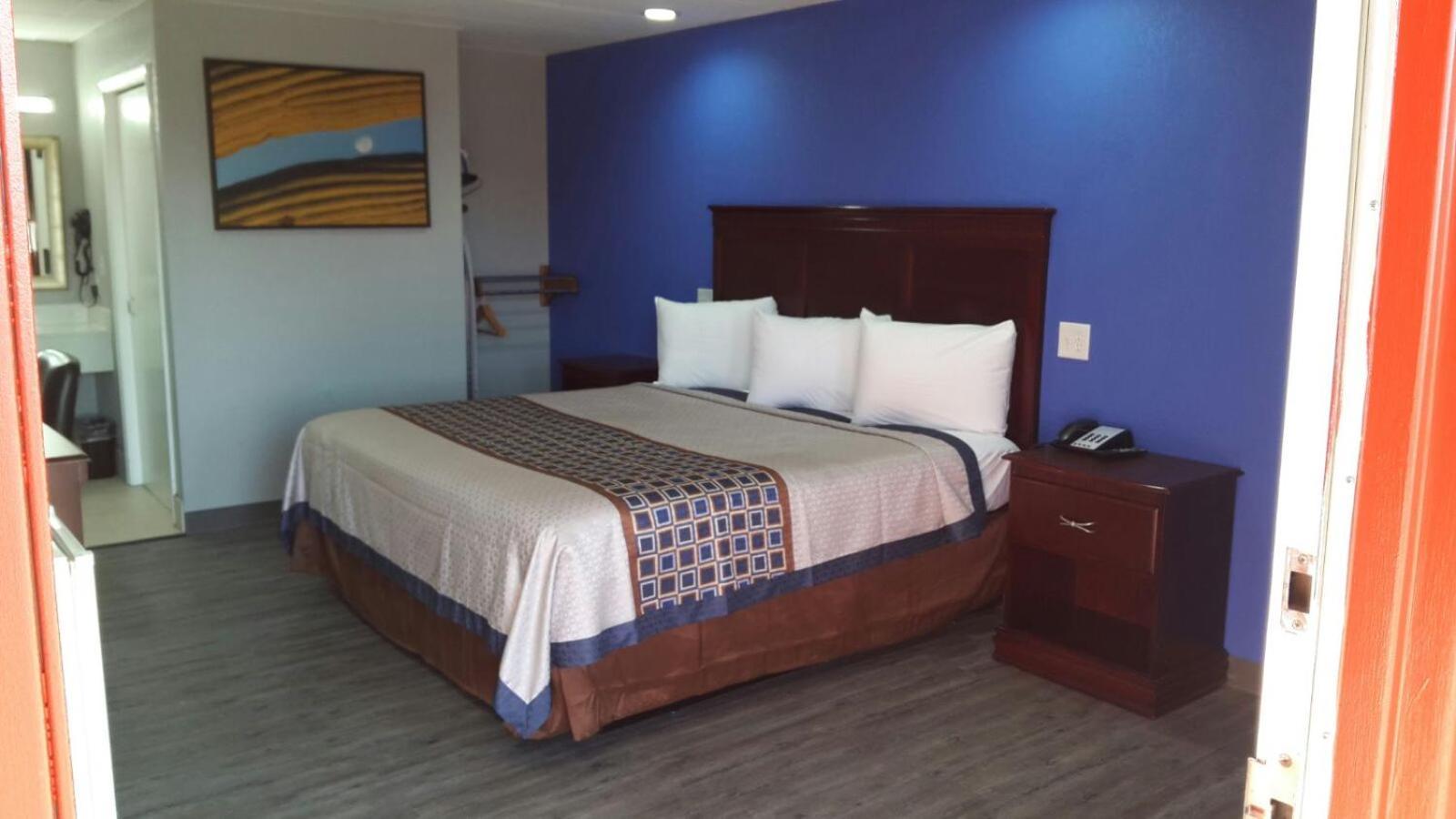 Paris Inn and Suites photo 4