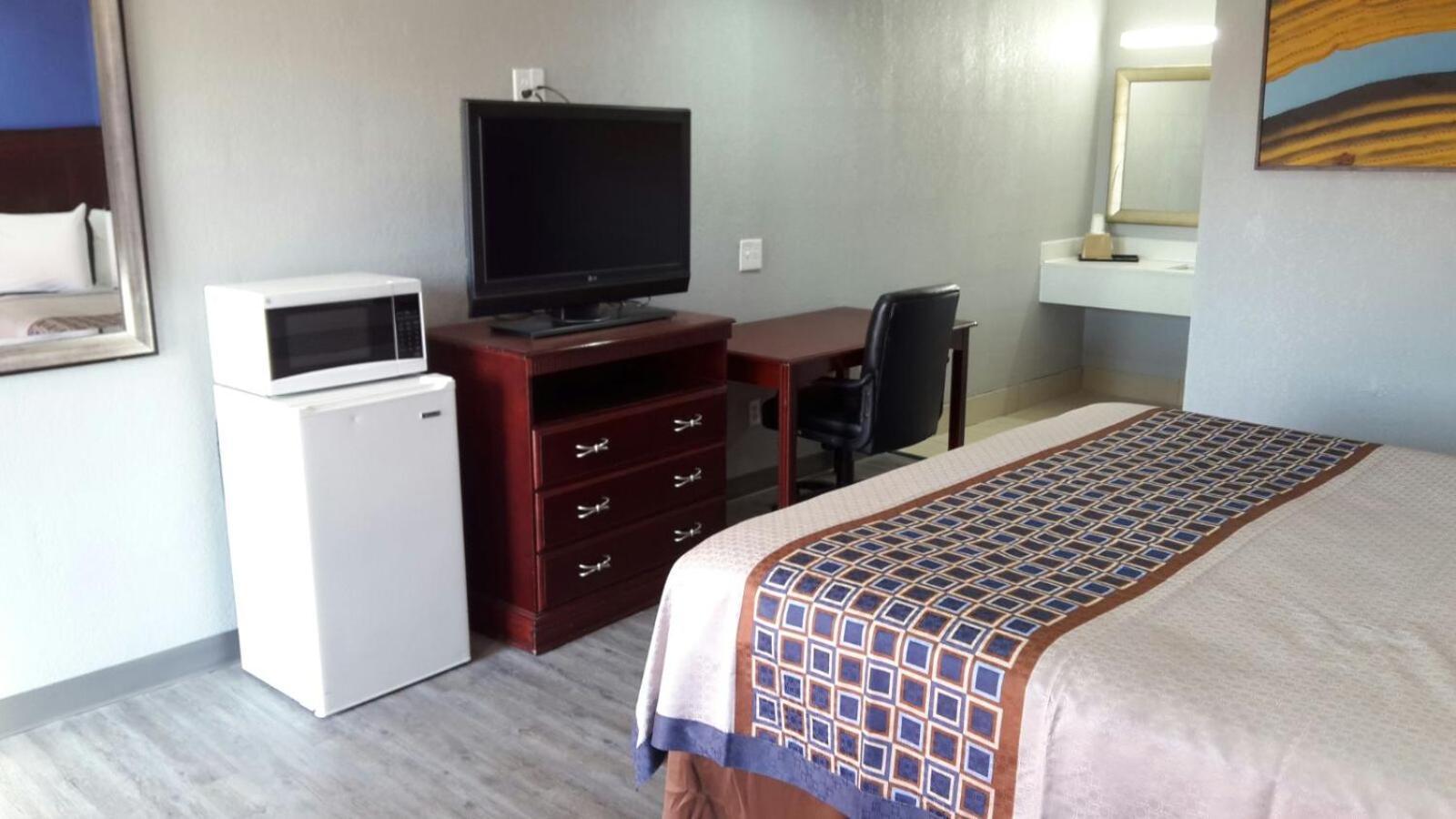 Paris Inn and Suites photo 10