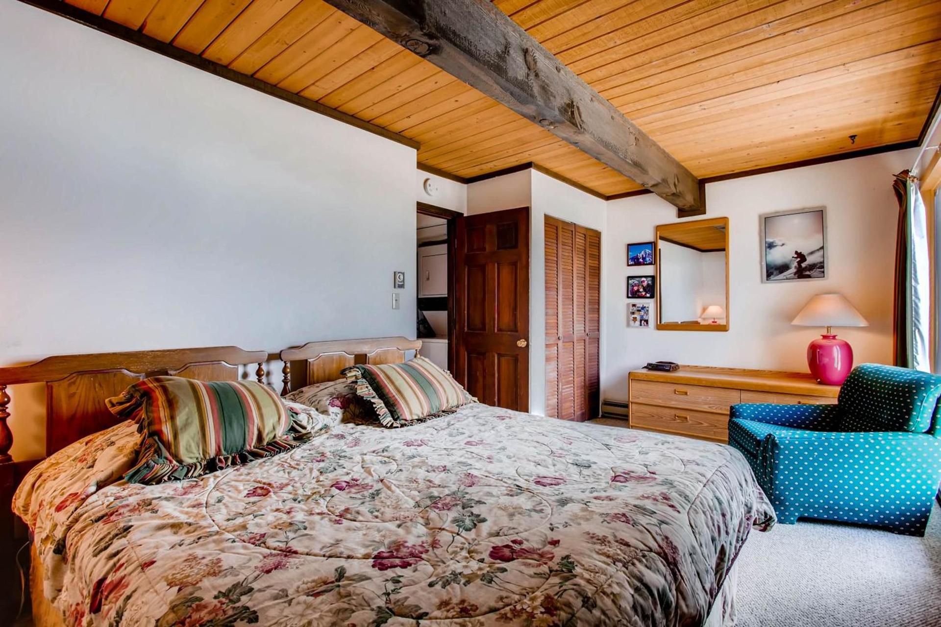 The Plaza Condominiums, A Vail Resorts Property photo 59
