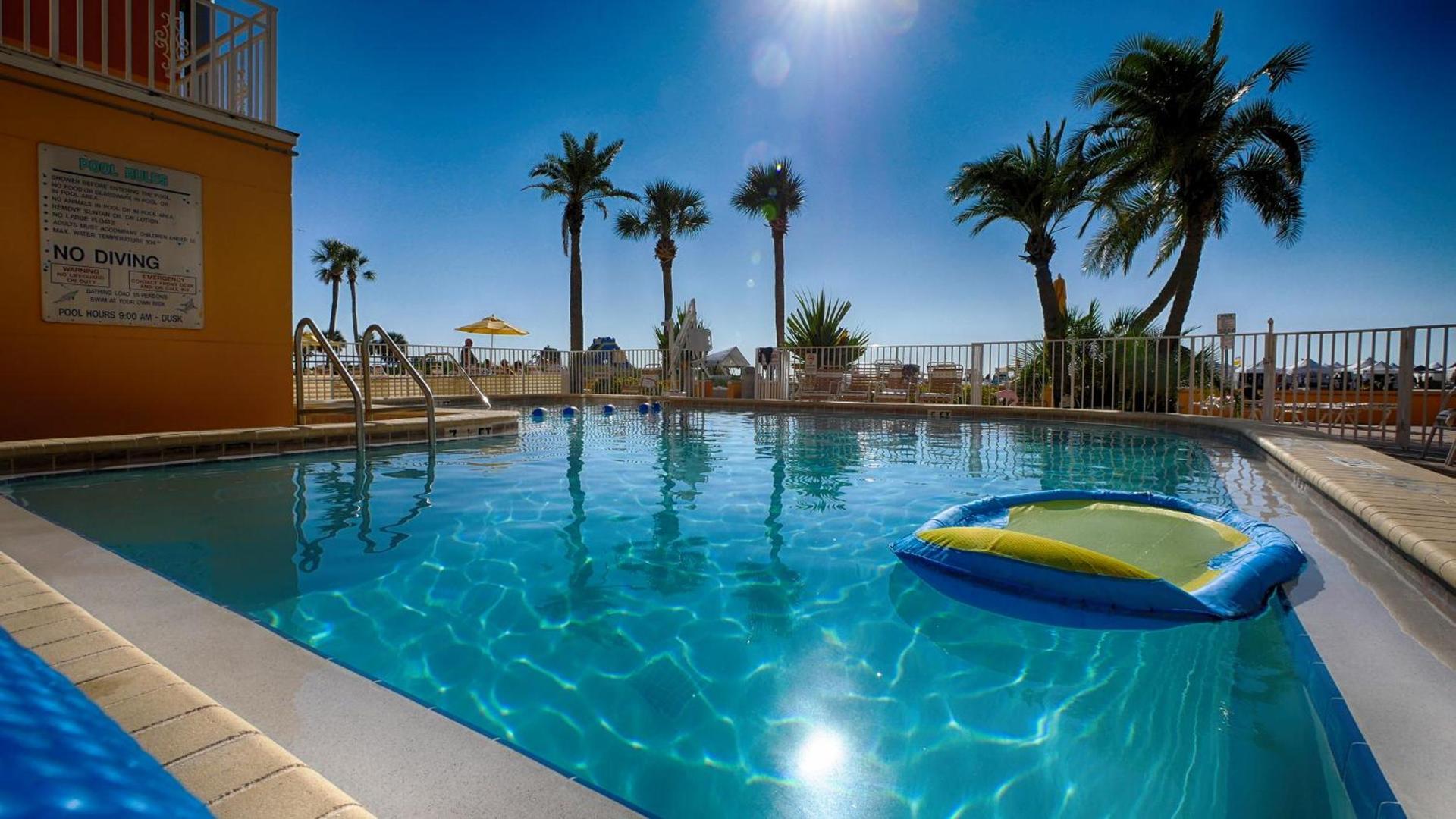 Page Terrace Beachfront Hotel photo 11