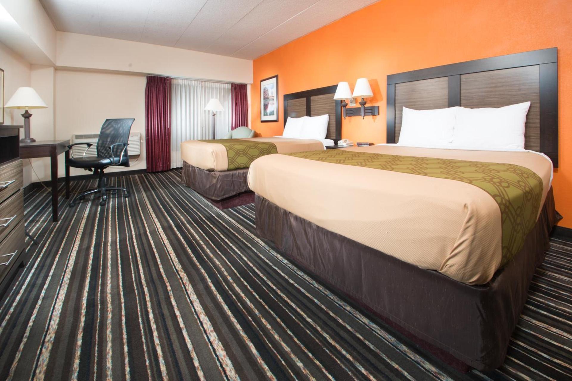 Crossroads Hotel and Huron Event Center photo 26