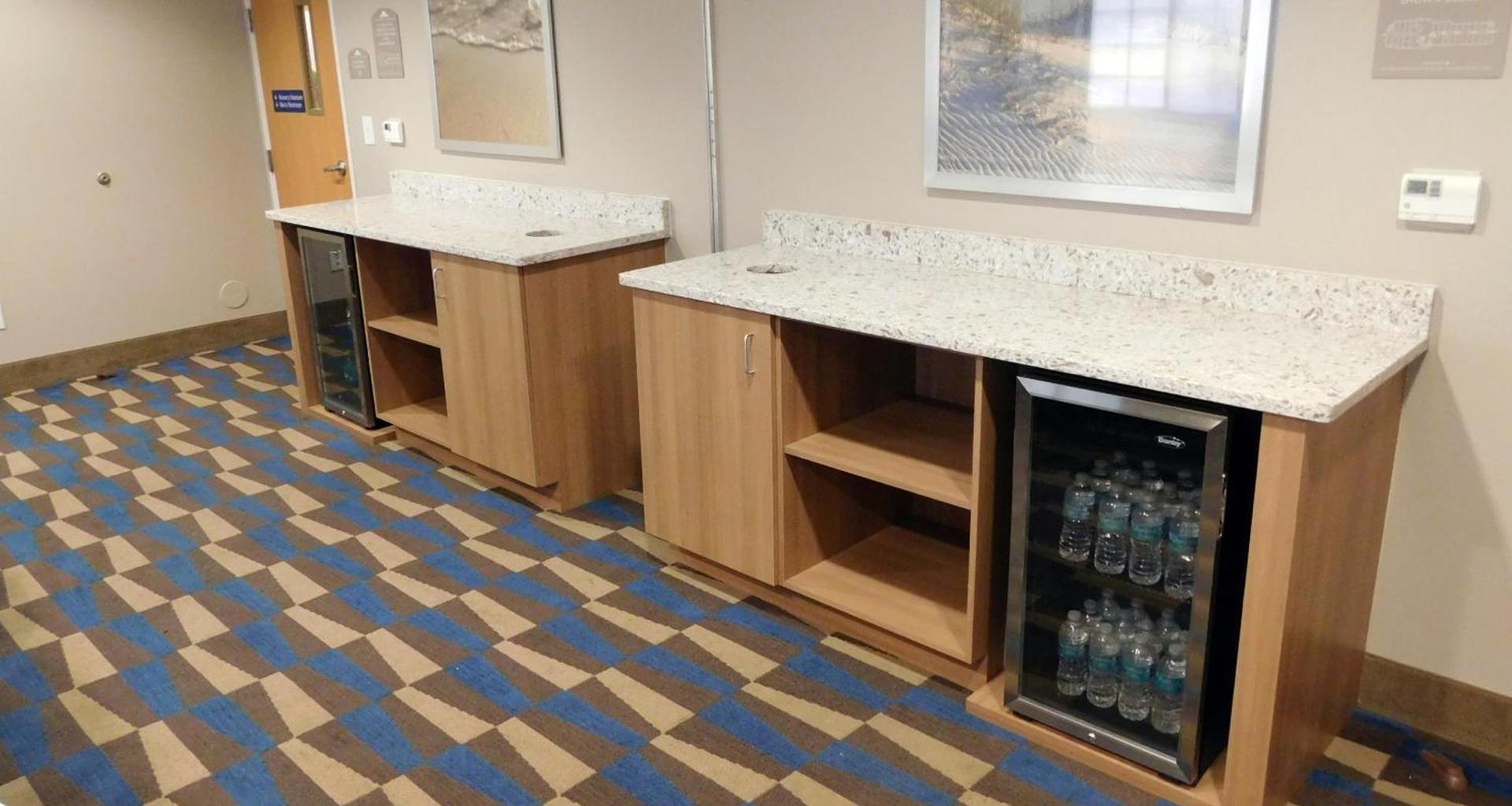 Microtel Inn & Suites by Wyndham Port Charlotte Punta Gorda photo 26