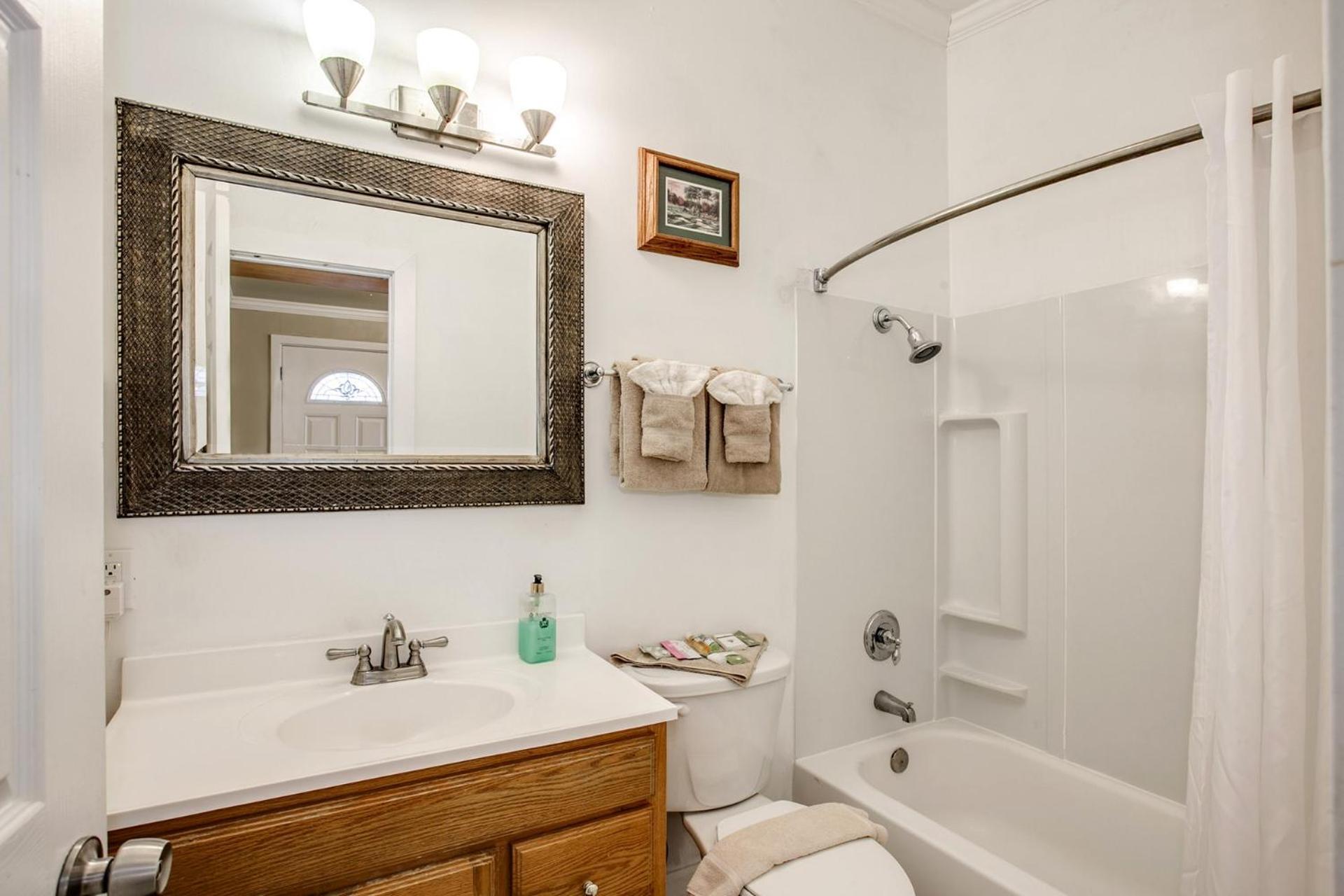 Beachwood Condos & Resort photo 32