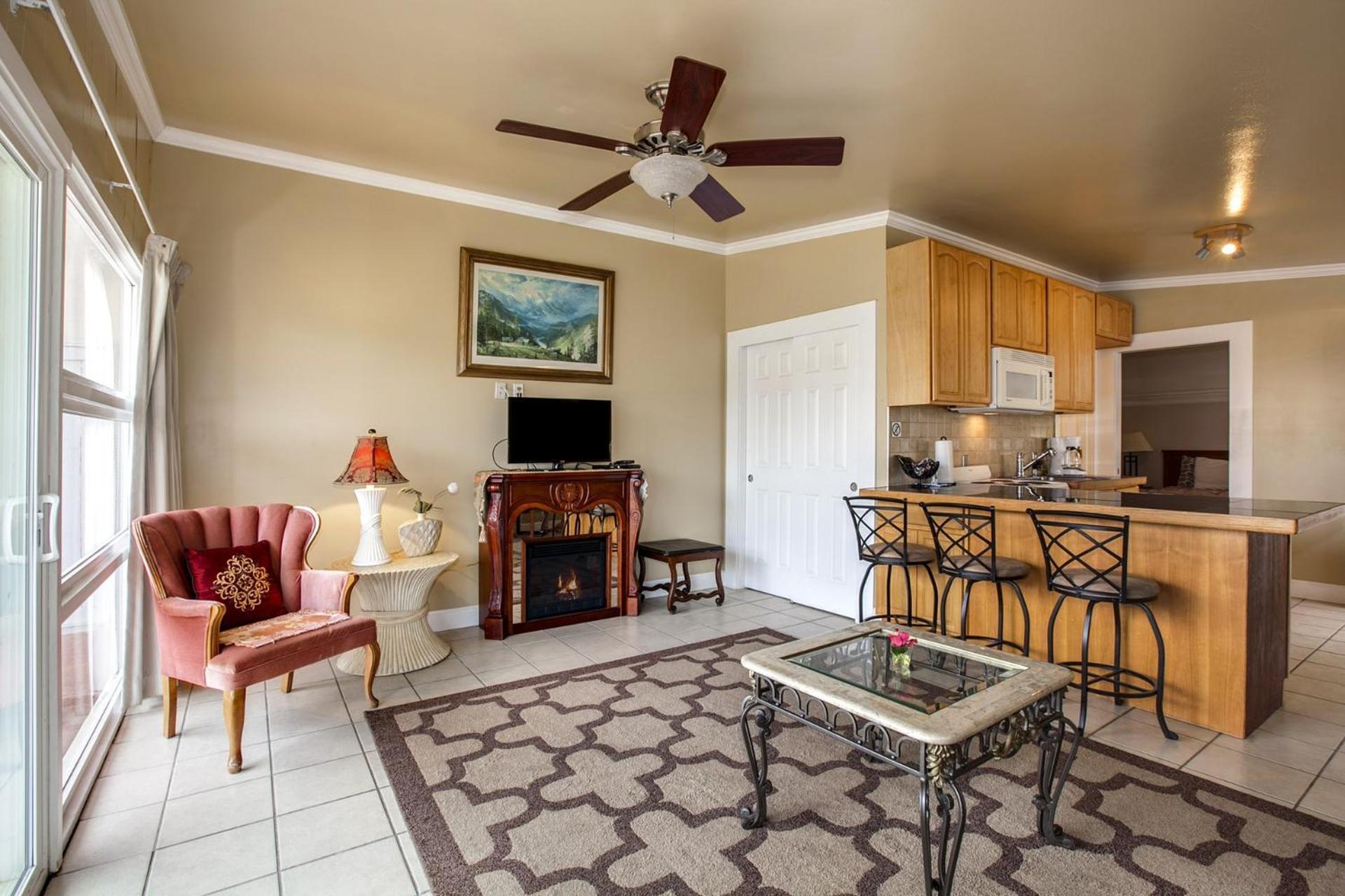 Beachwood Condos & Resort photo 15