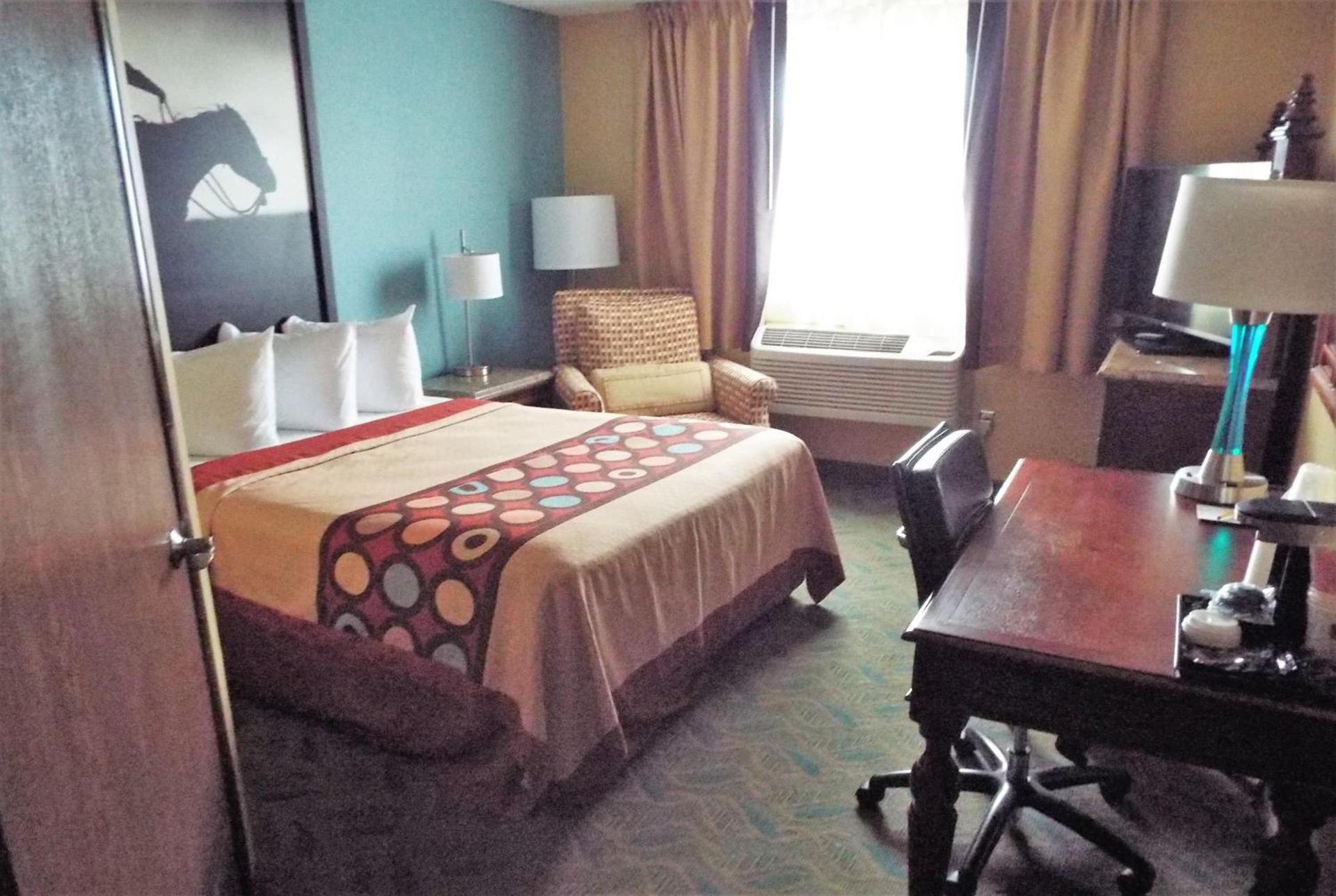 Super 8 by Wyndham Casper East/Evansville photo 38