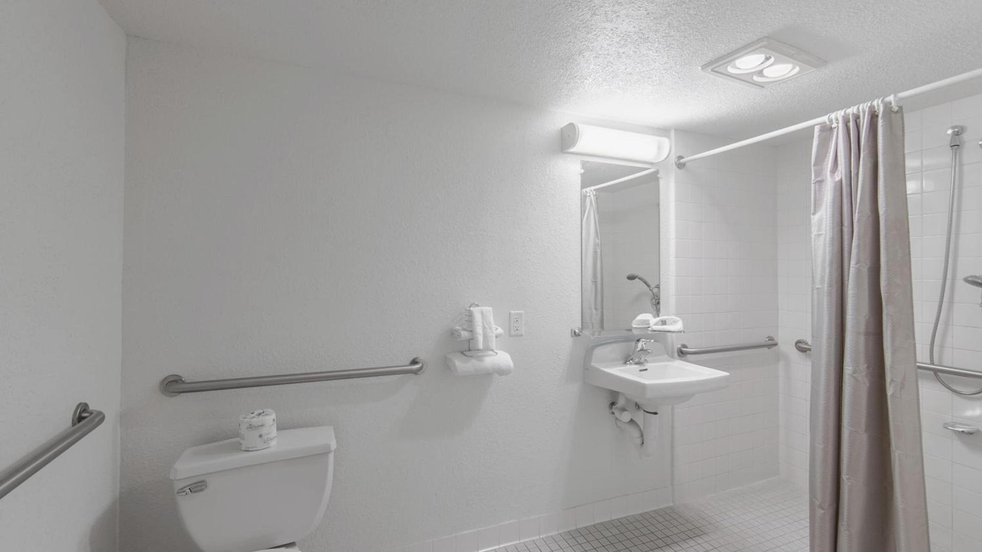 Motel 6-Medford, OR - North photo 16