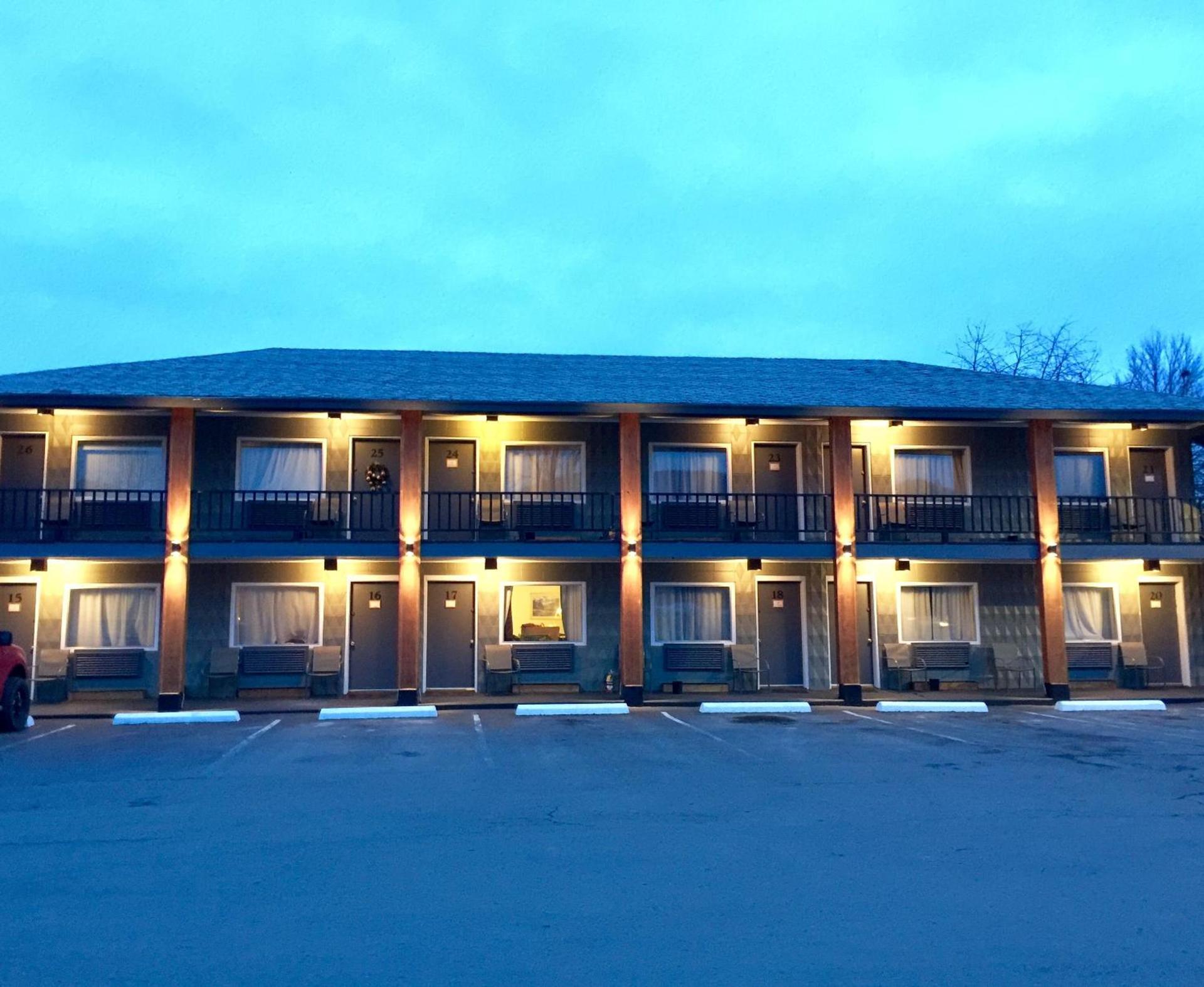 Sandman Motel photo 17