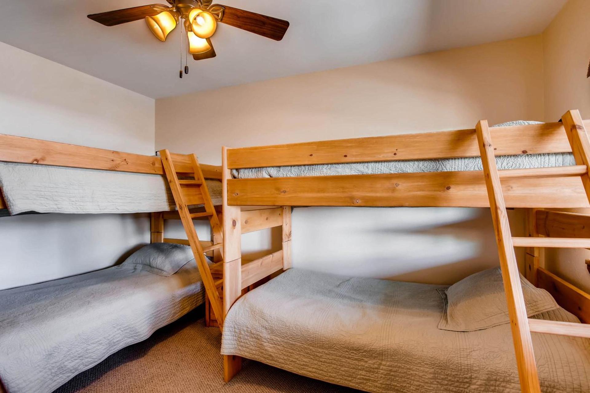 The Plaza Condominiums, A Vail Resorts Property photo 54