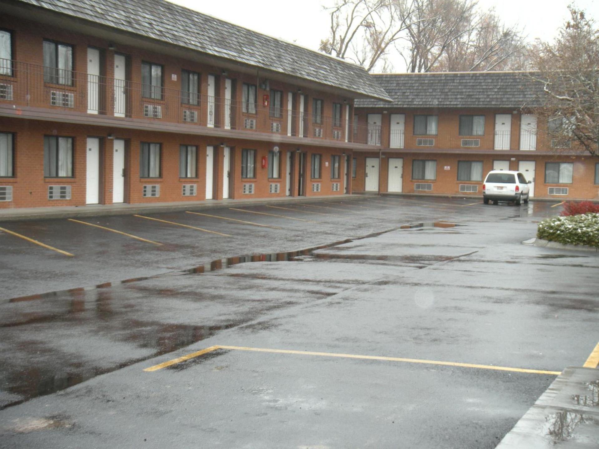 Motel West photo 3