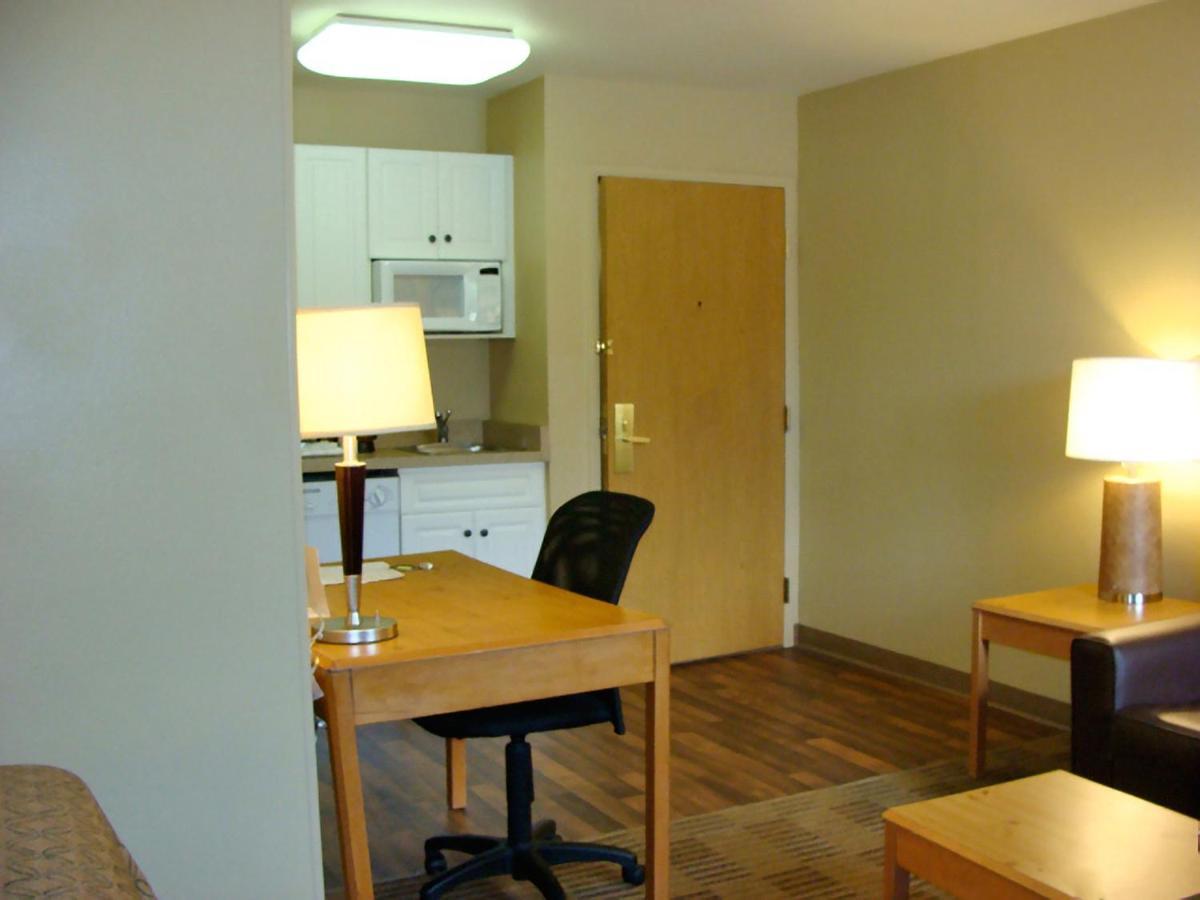 Extended Stay America Suites - Washington, DC - Fairfax photo 43