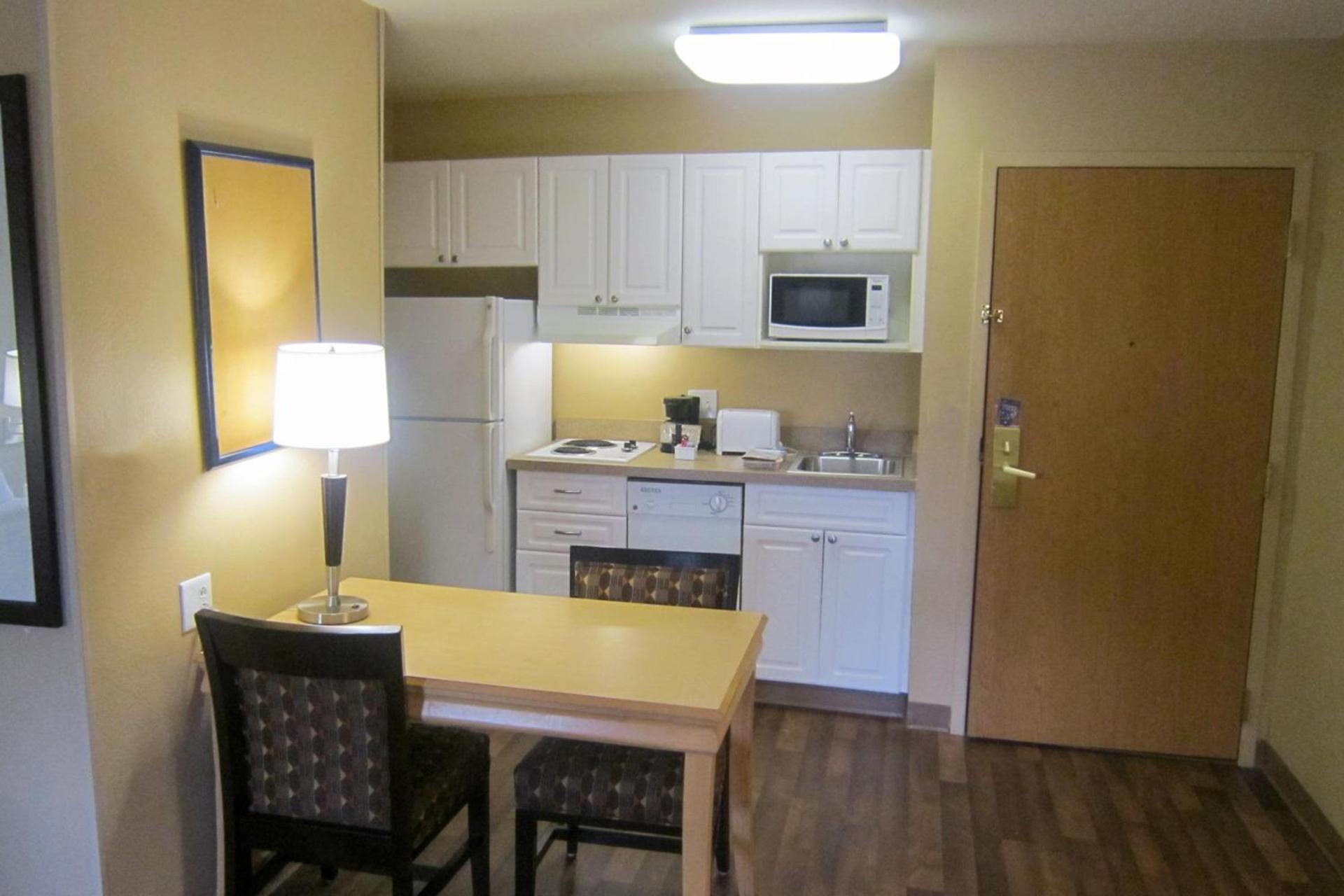 MainStay Suites Washington Dulles Airport photo 43