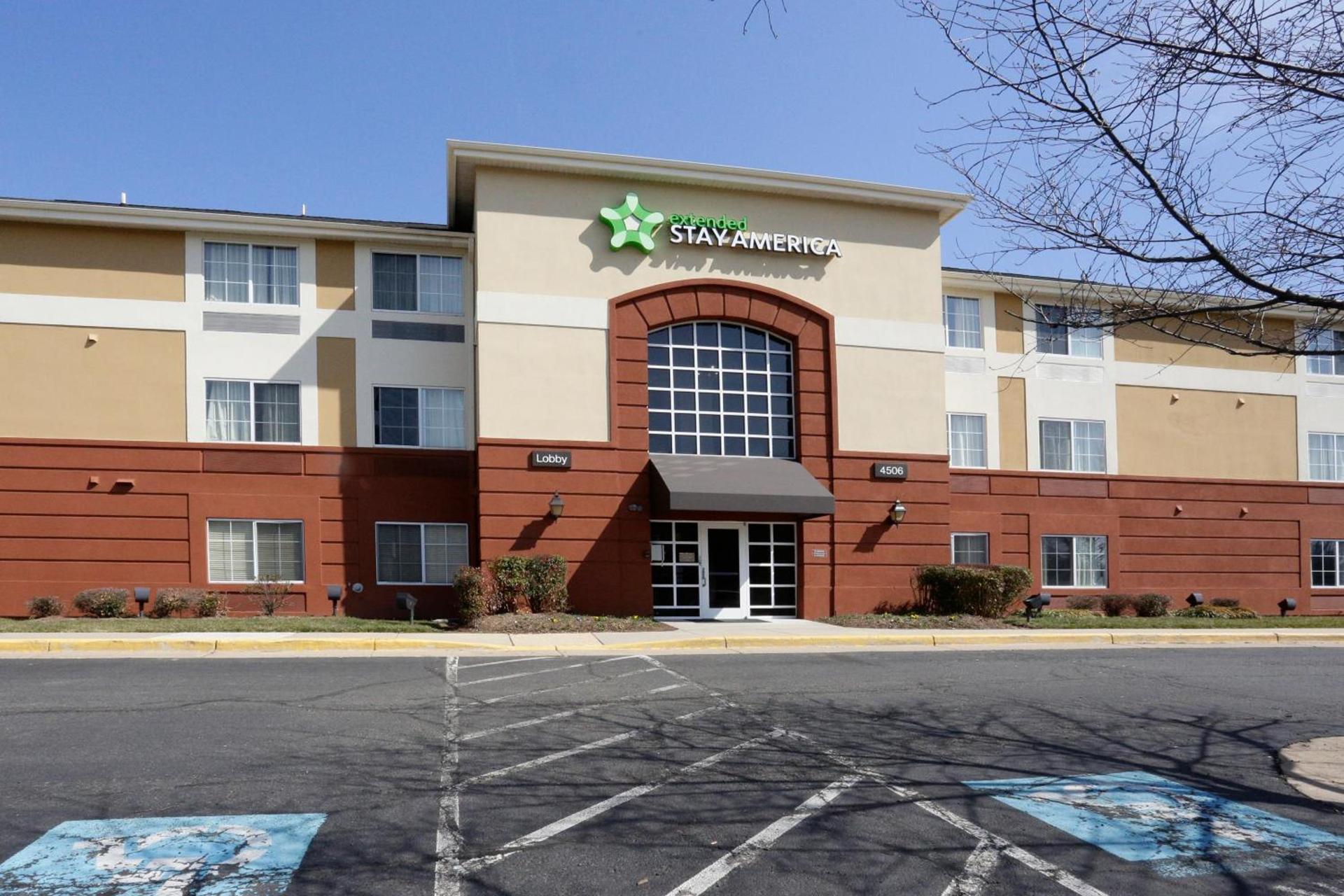 MainStay Suites Washington Dulles Airport photo 39