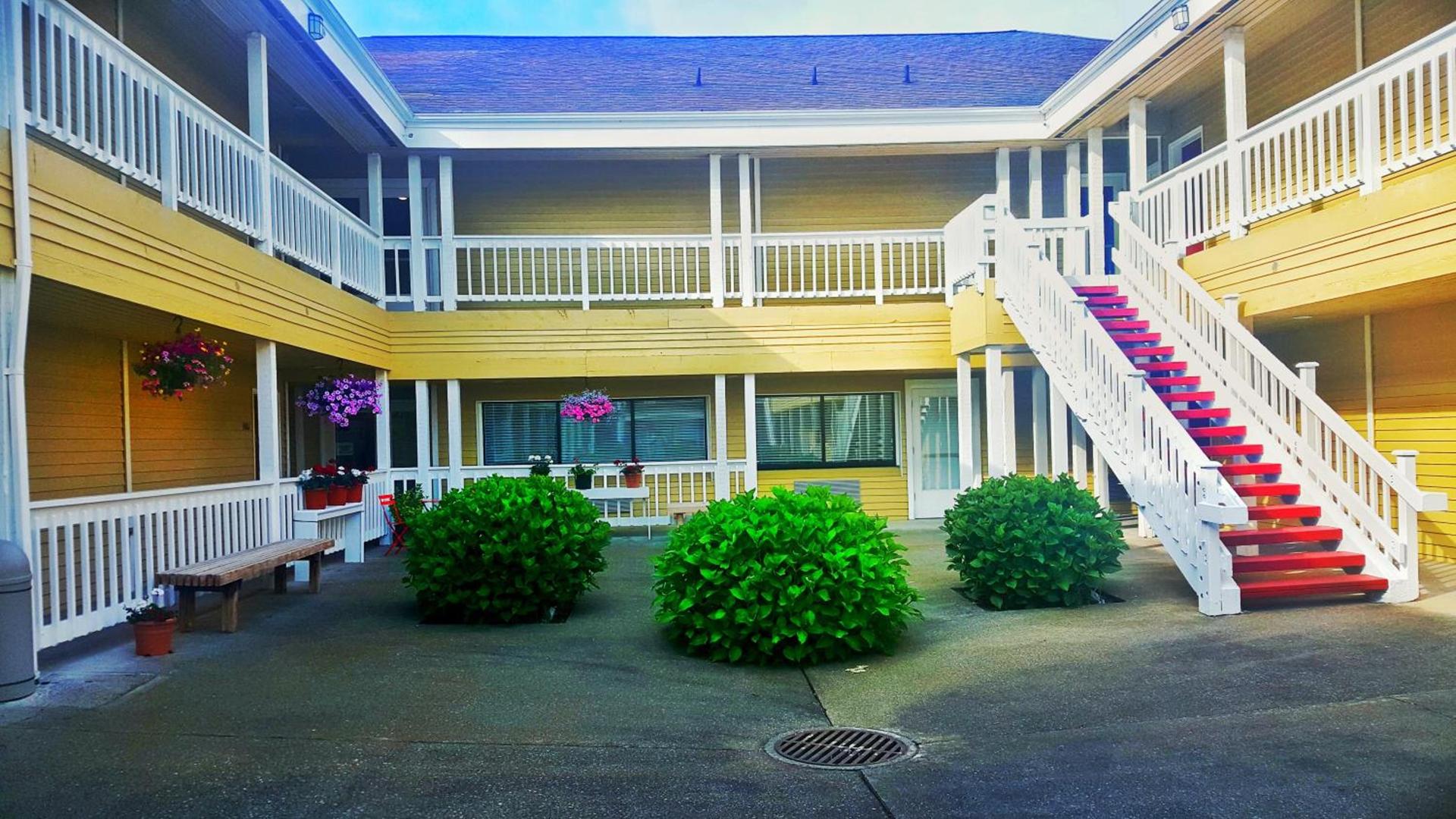 GuestHouse Inn Enumclaw photo 26