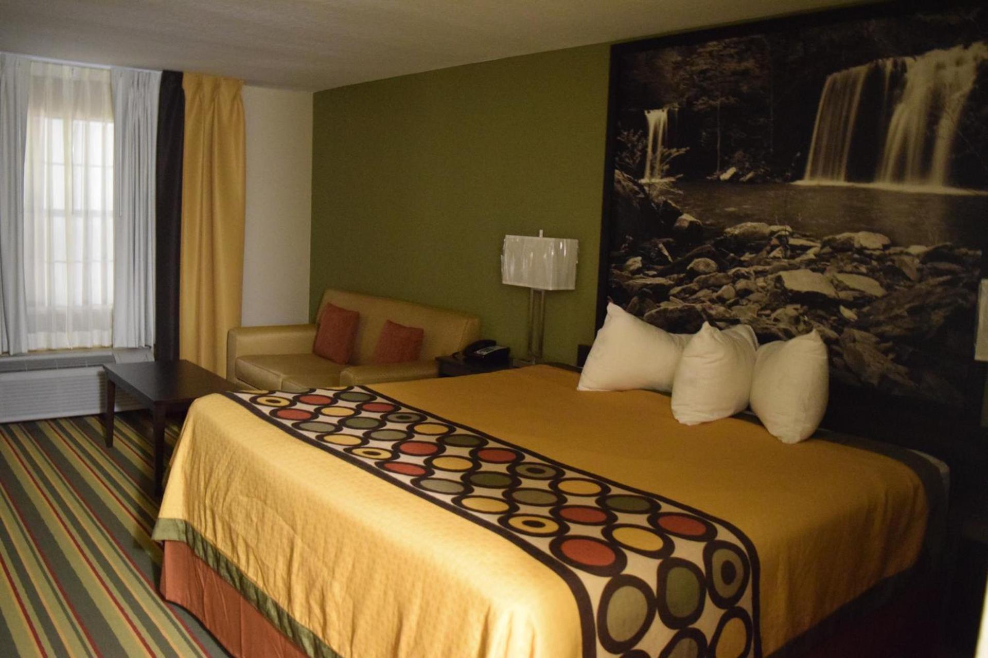 Super 8 by Wyndham Paragould photo 63