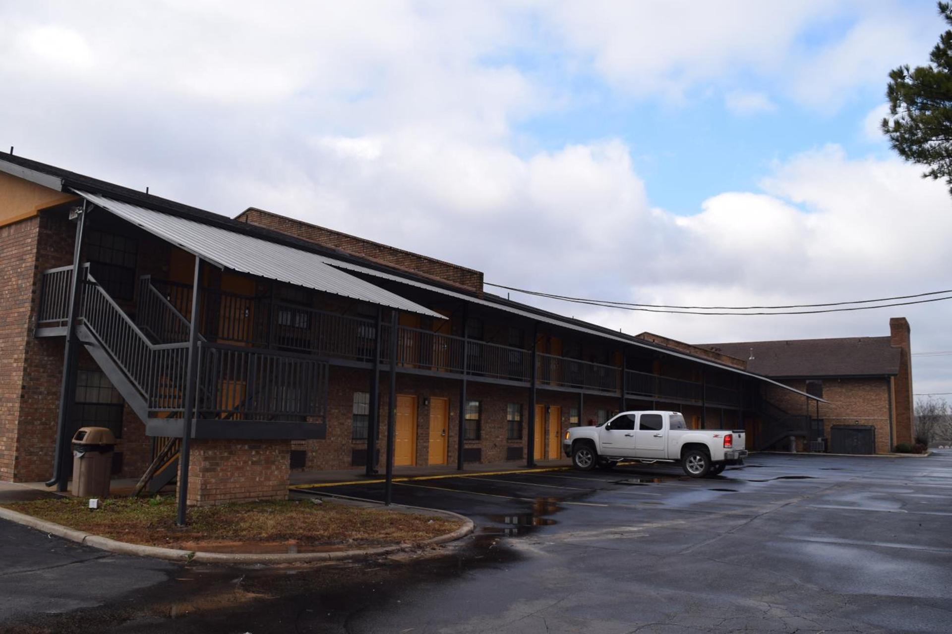 Super 8 by Wyndham Paragould photo 55