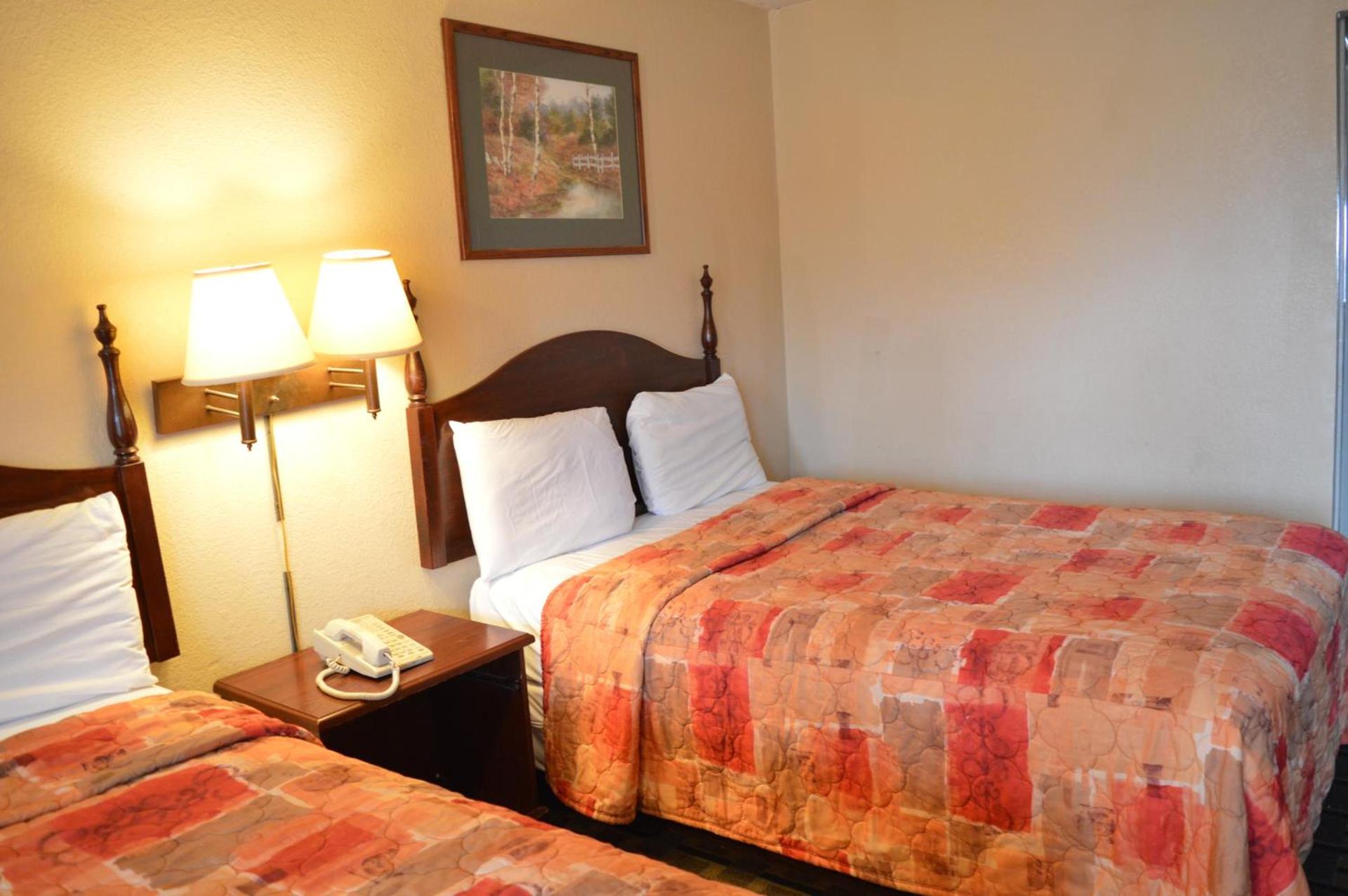 Knights Inn Greenville photo 6