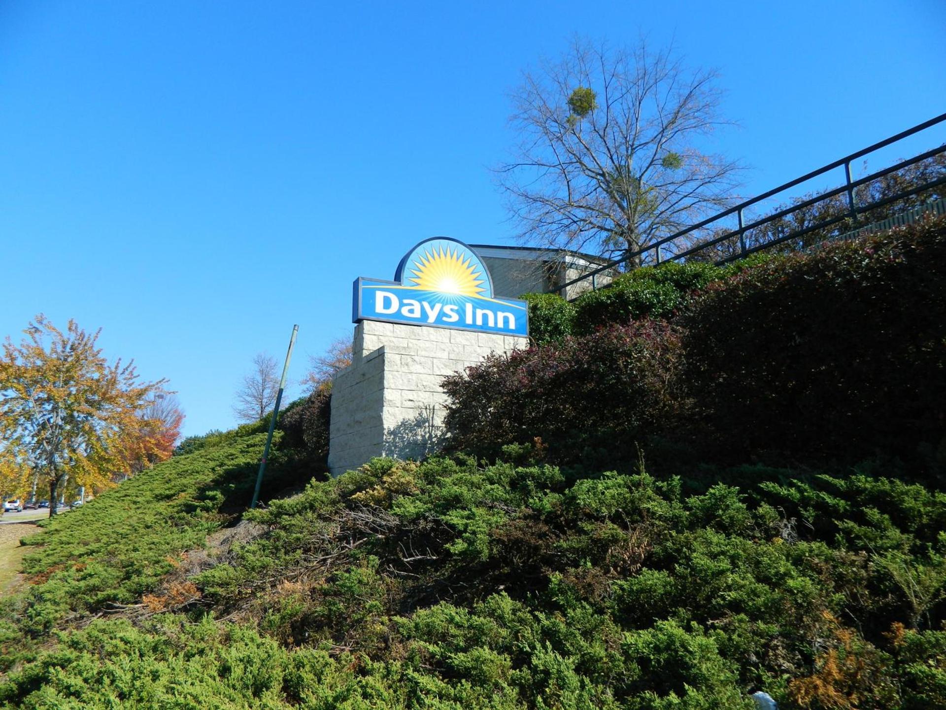 Days Inn by Wyndham Hoover Birmingham photo 28