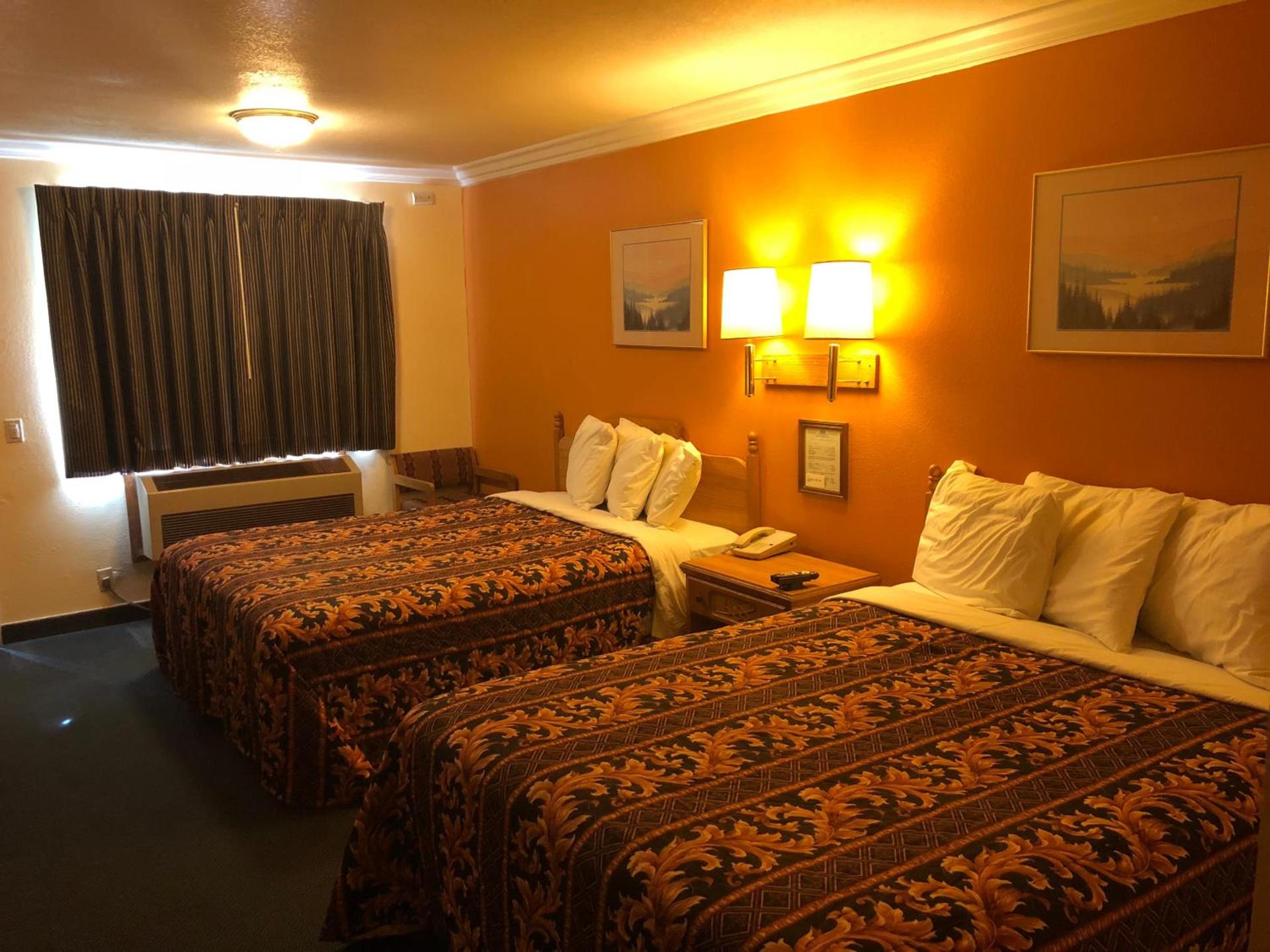 Americas Best Value Inn-Mojave photo 5