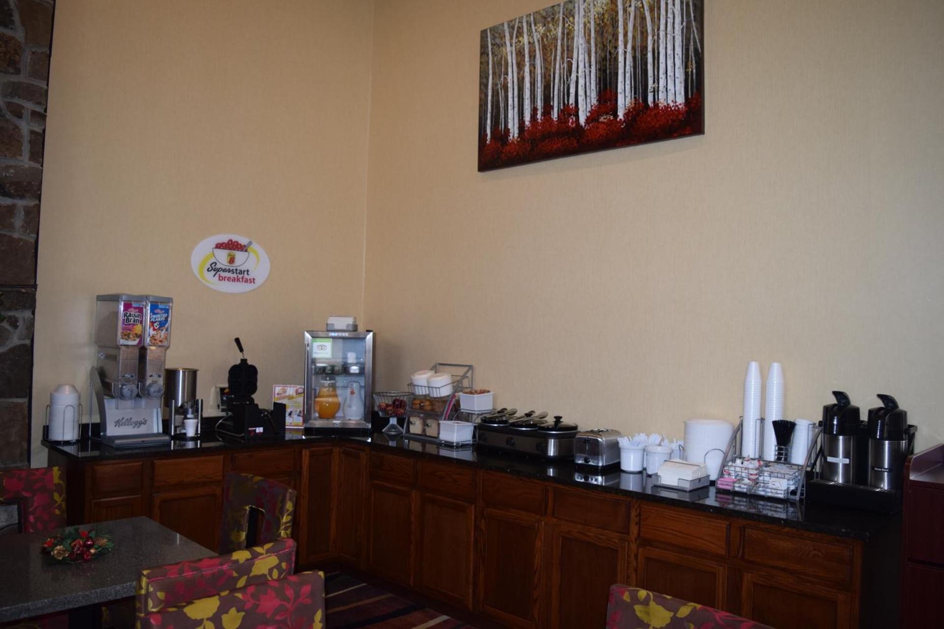 Super 8 by Wyndham Paragould photo 50
