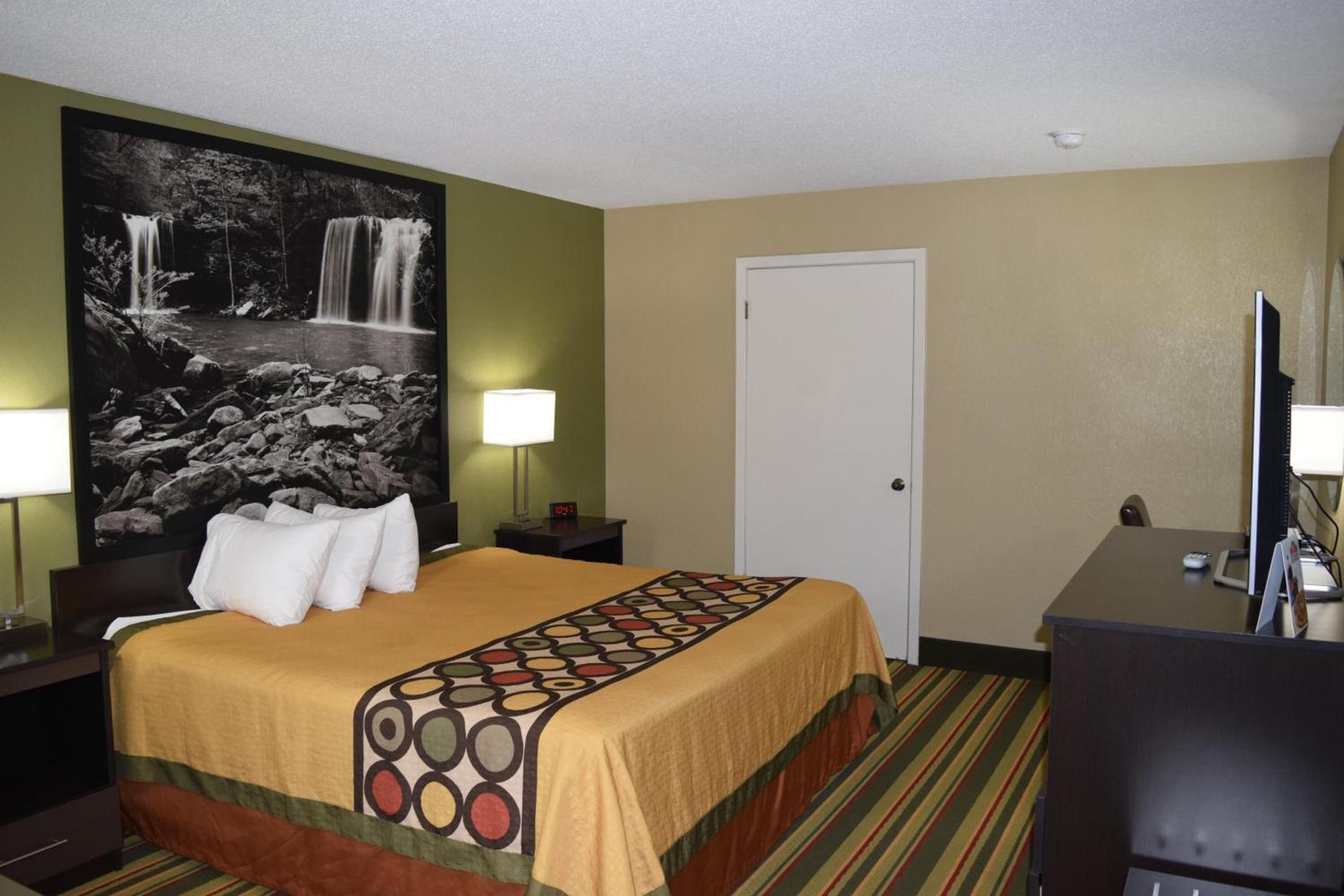 Super 8 by Wyndham Paragould photo 49