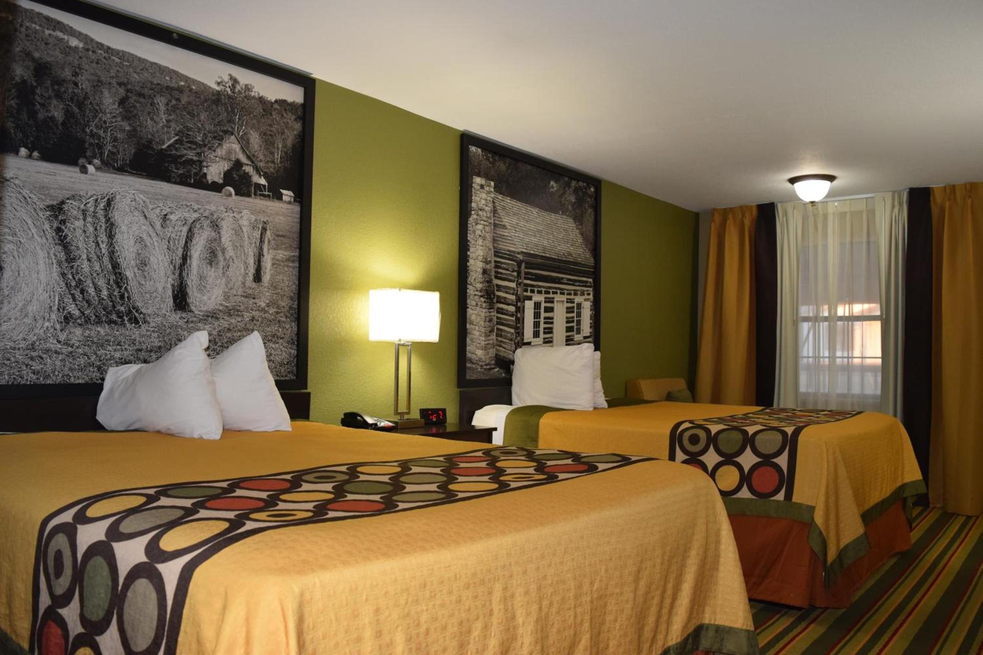 Super 8 by Wyndham Paragould photo 35