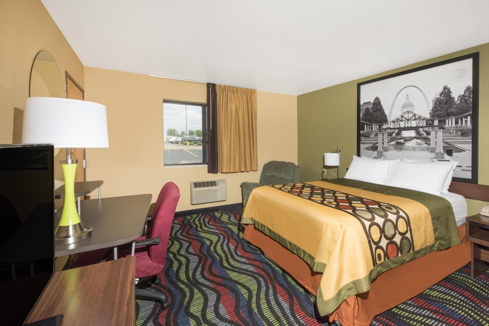 Super 8 by Wyndham Farmington photo 5