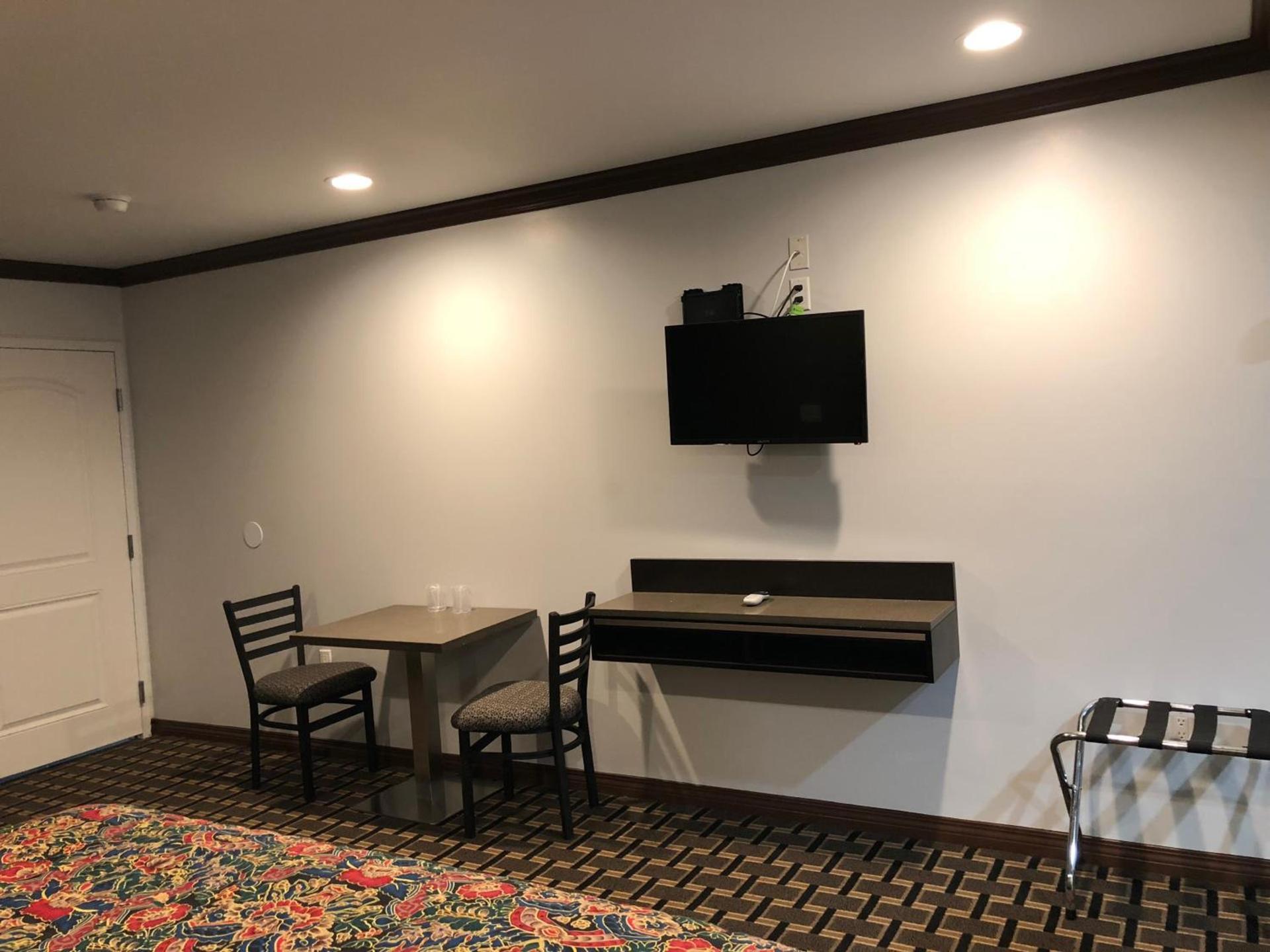 Starlight Inn South El Monte photo 22