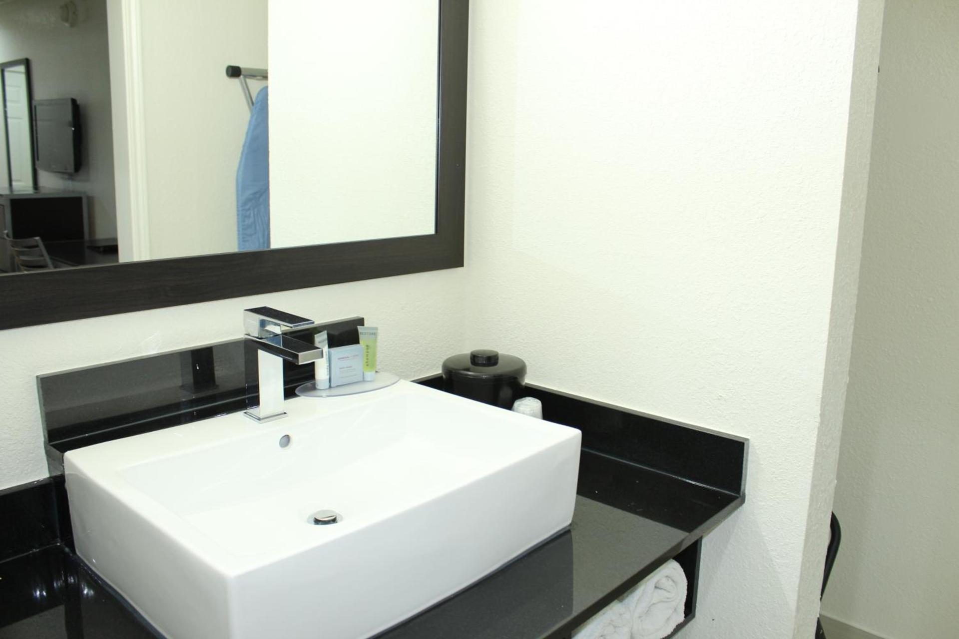 Stay Express Inn Dallas - Fair Park / Downtown photo 19