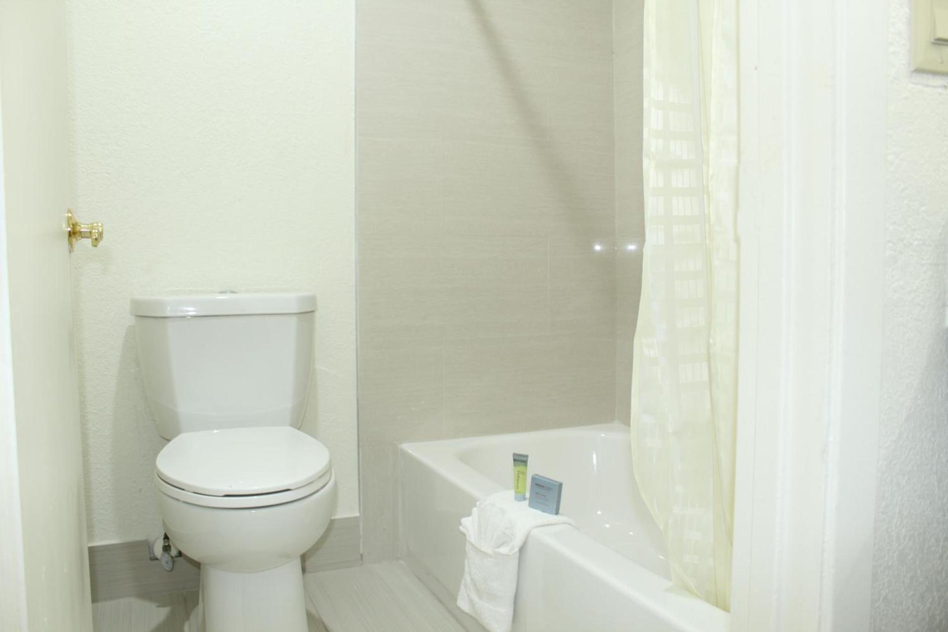 Stay Express Inn Dallas - Fair Park / Downtown photo 21