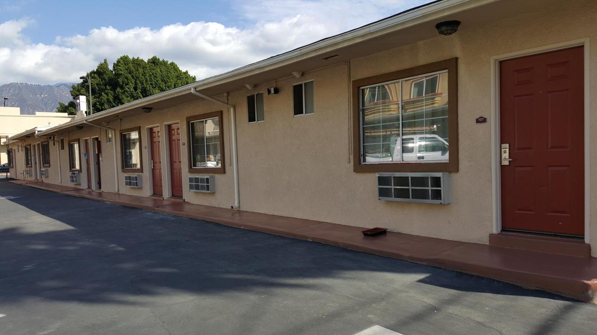 ACE Motel photo 1