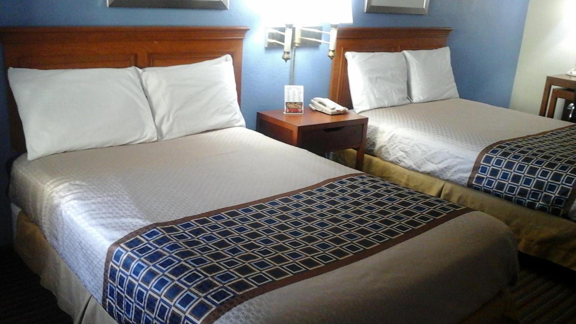 Knights Inn - Lithonia photo 63