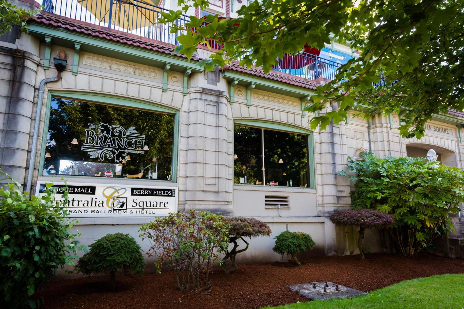 The Peak at Centralia Square - Self Check-In Hotel photo 5