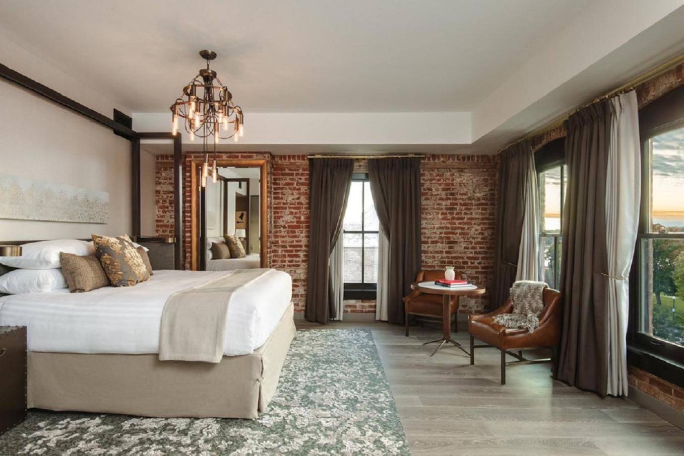 The Charmant Hotel photo 7