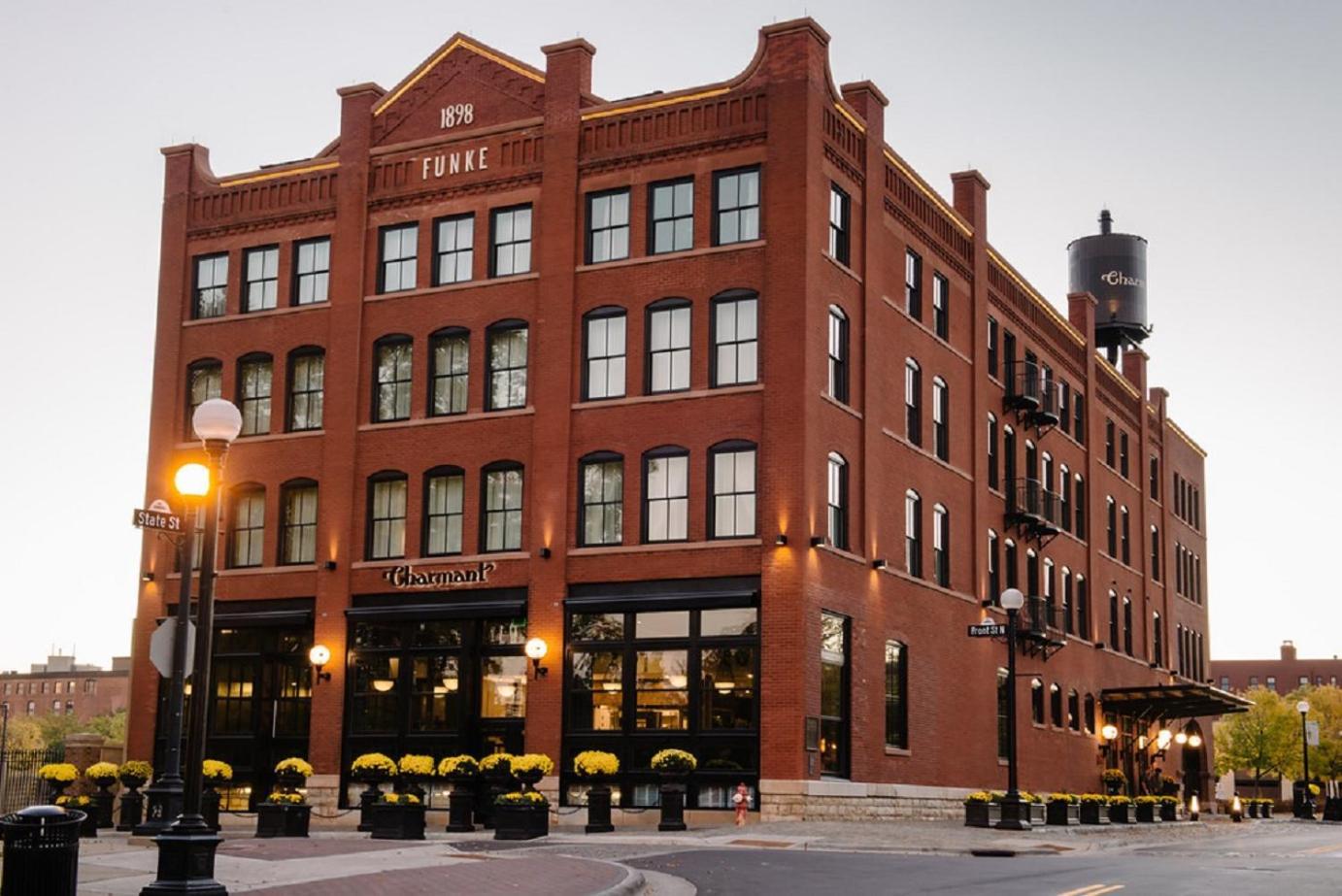 The Charmant Hotel photo 21