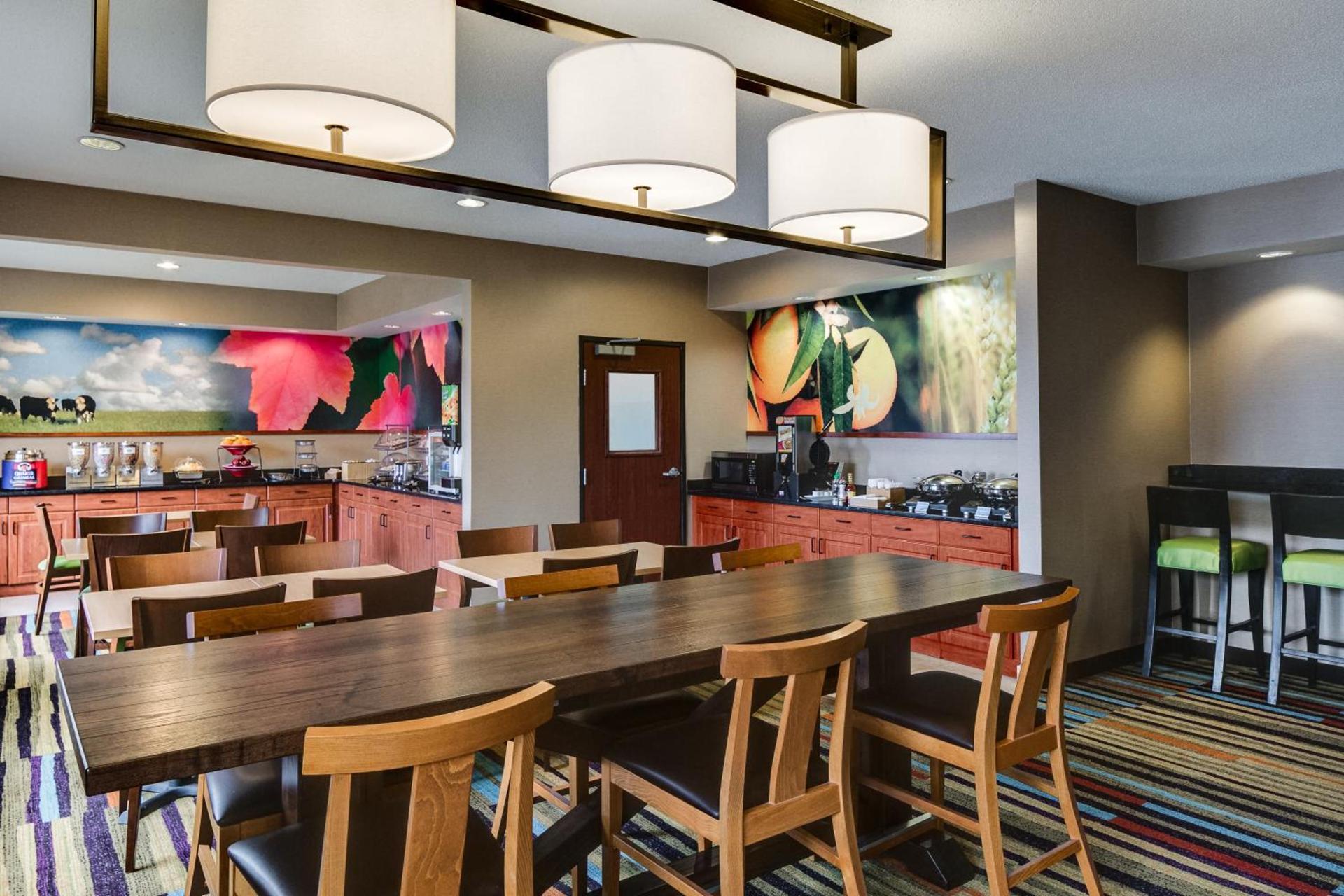 Comfort Inn & Suites Olathe - Kansas City photo 21