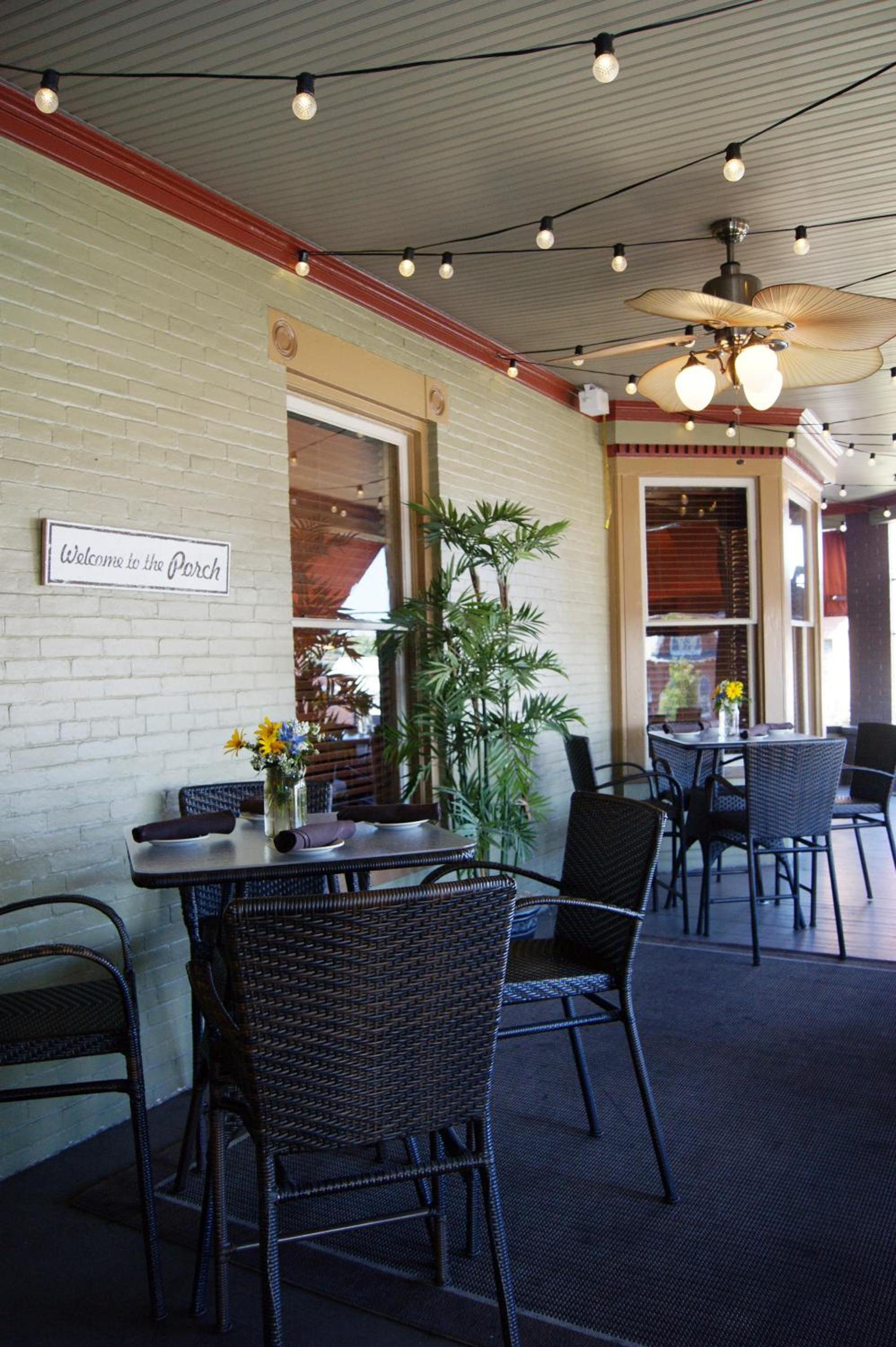 Altland House Inn & Suites photo 22