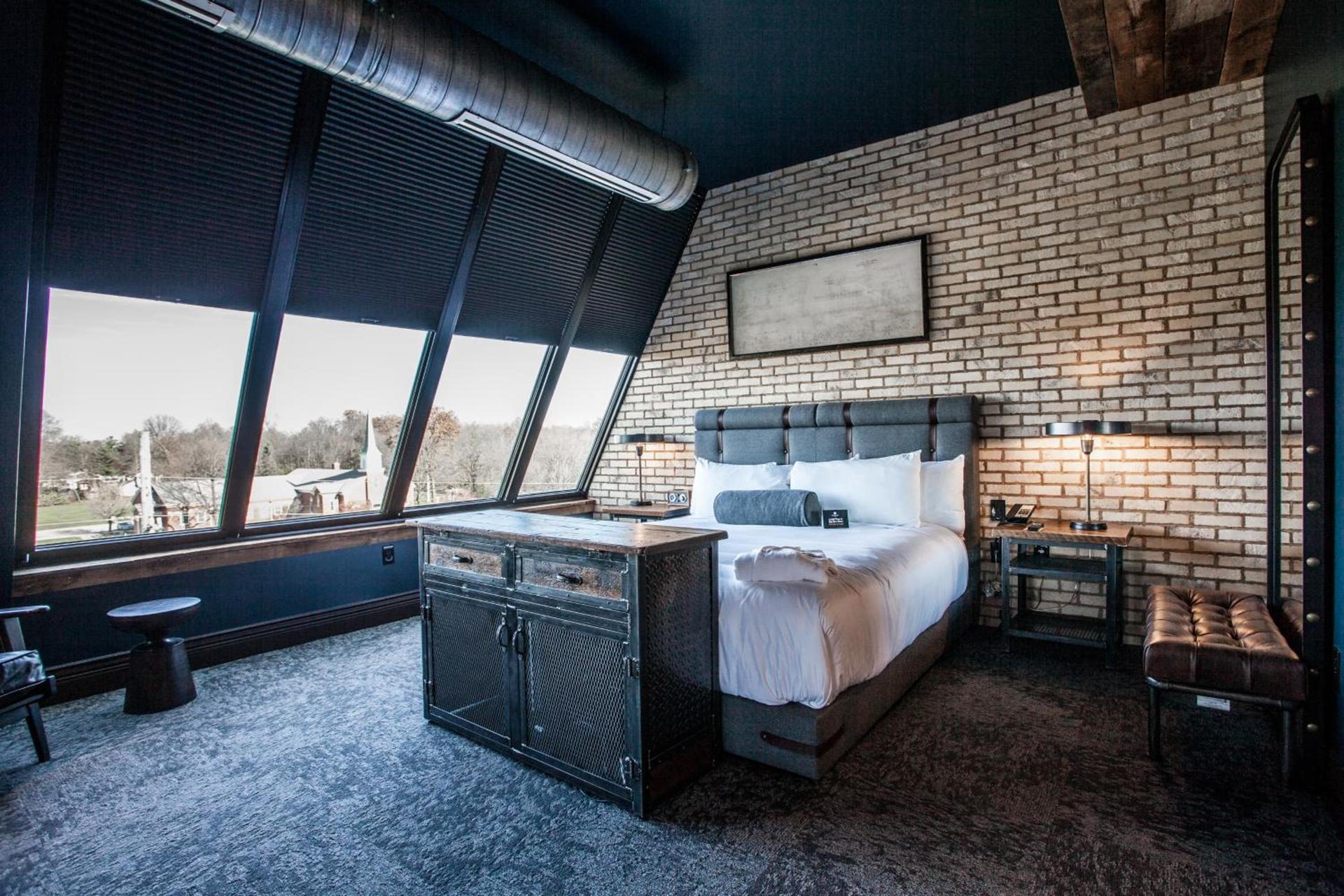 Ironworks Hotel Indy photo 10