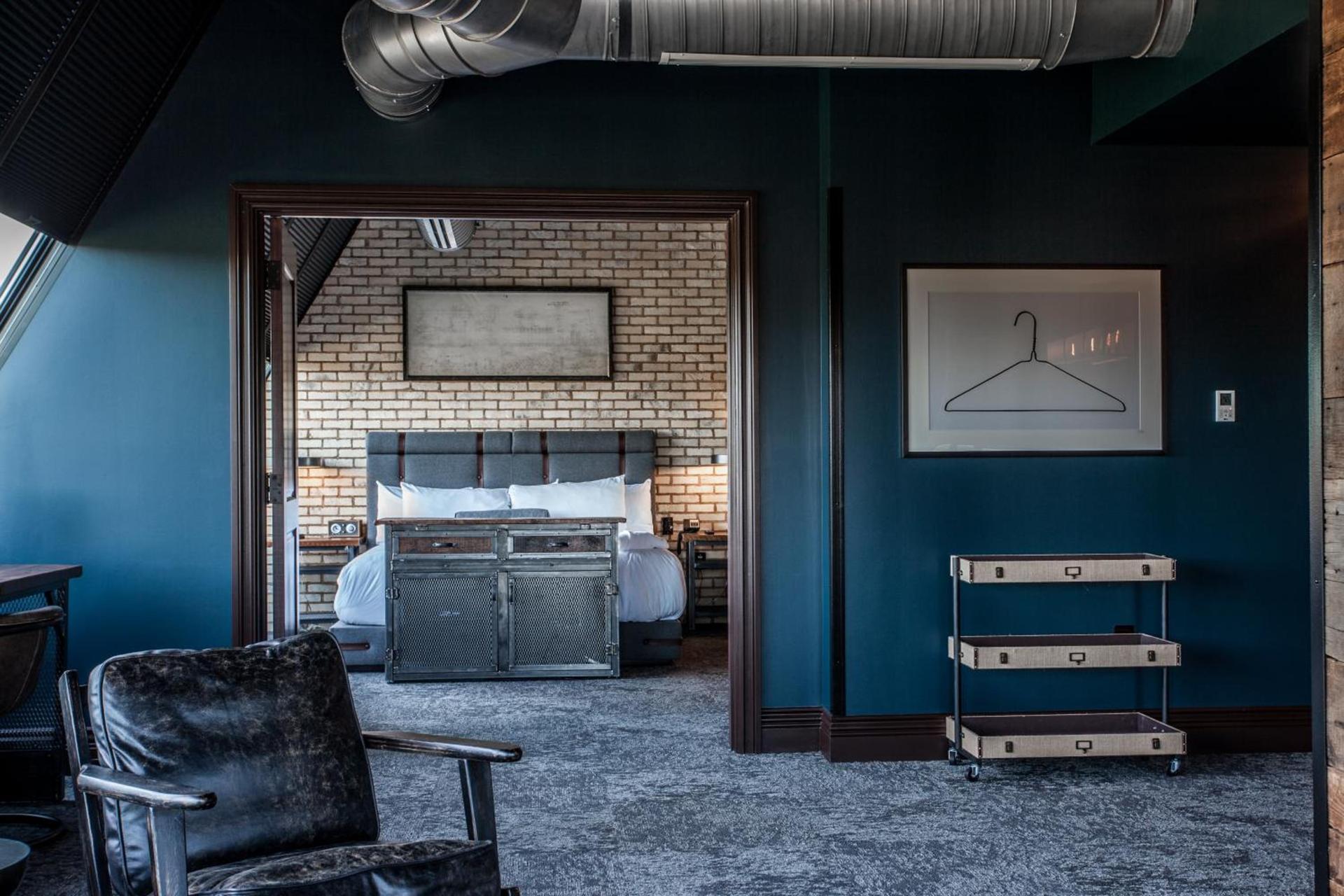 Ironworks Hotel Indy photo 11