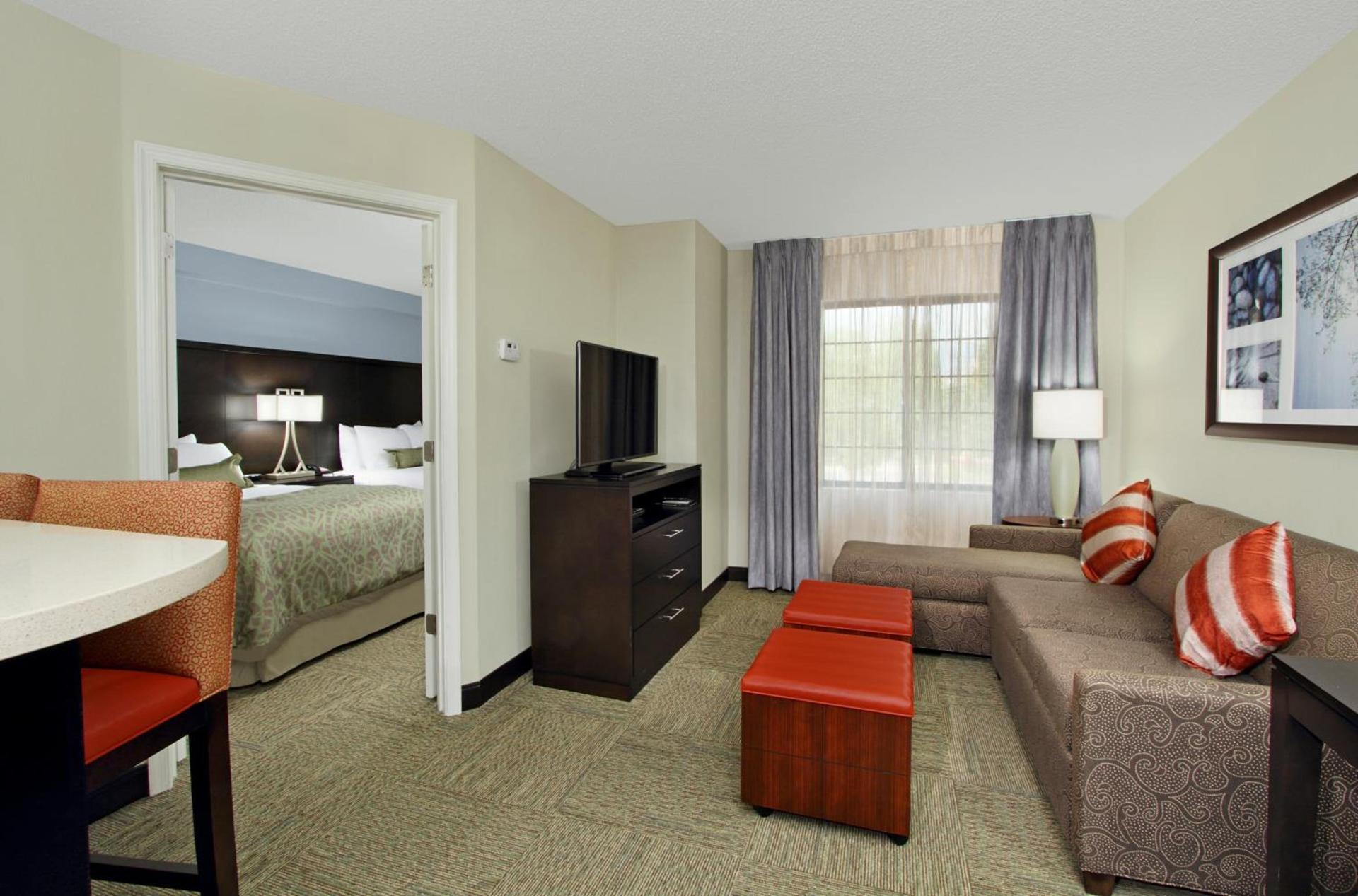 Staybridge Suites Tysons - McLean by IHG photo 2