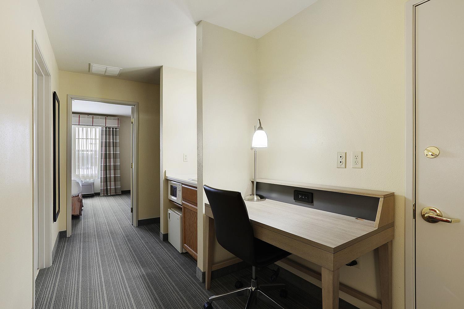 Country Inn & Suites by Radisson, Green Bay, WI photo 15