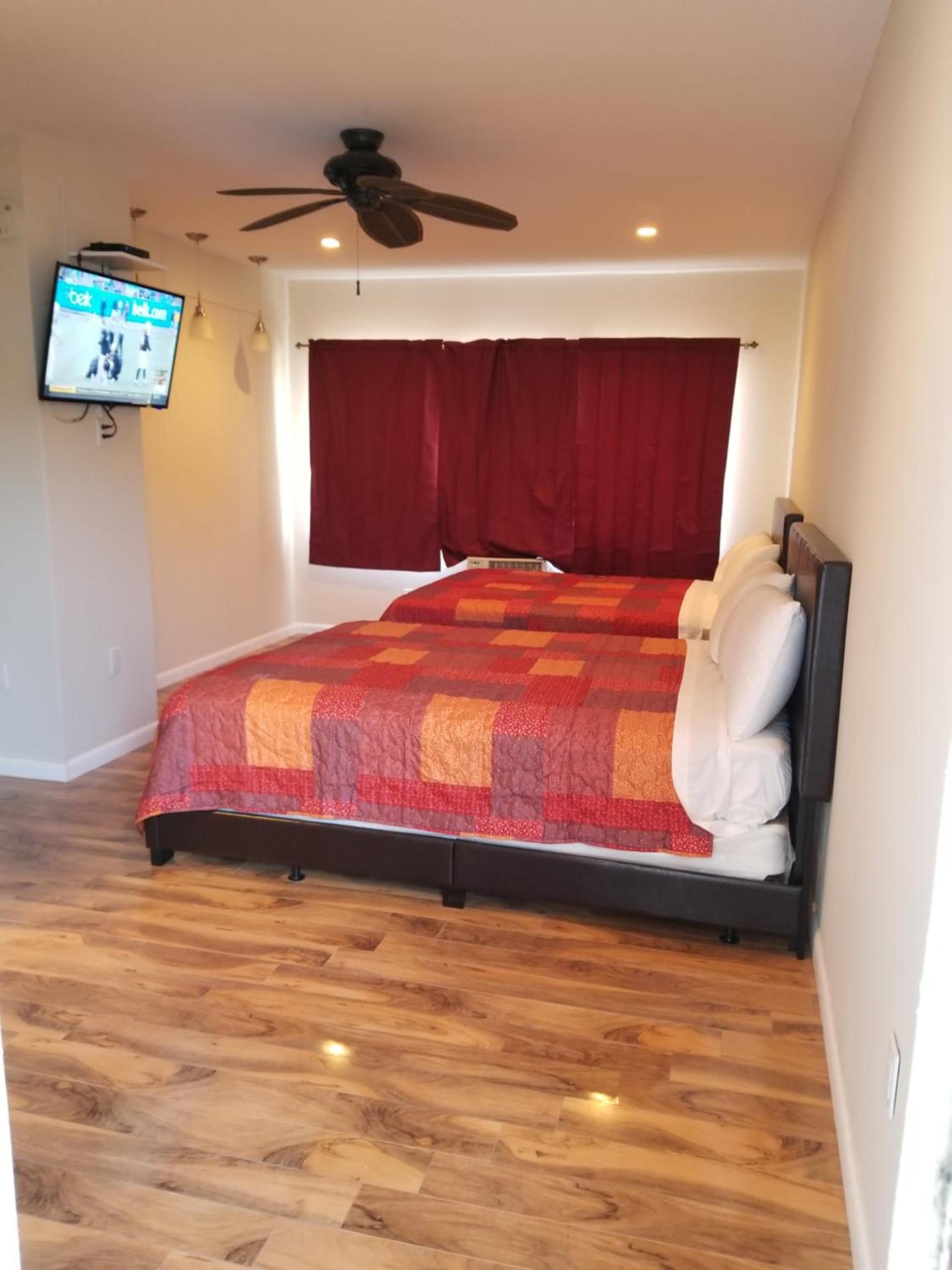 Royal Budget Inn photo 22