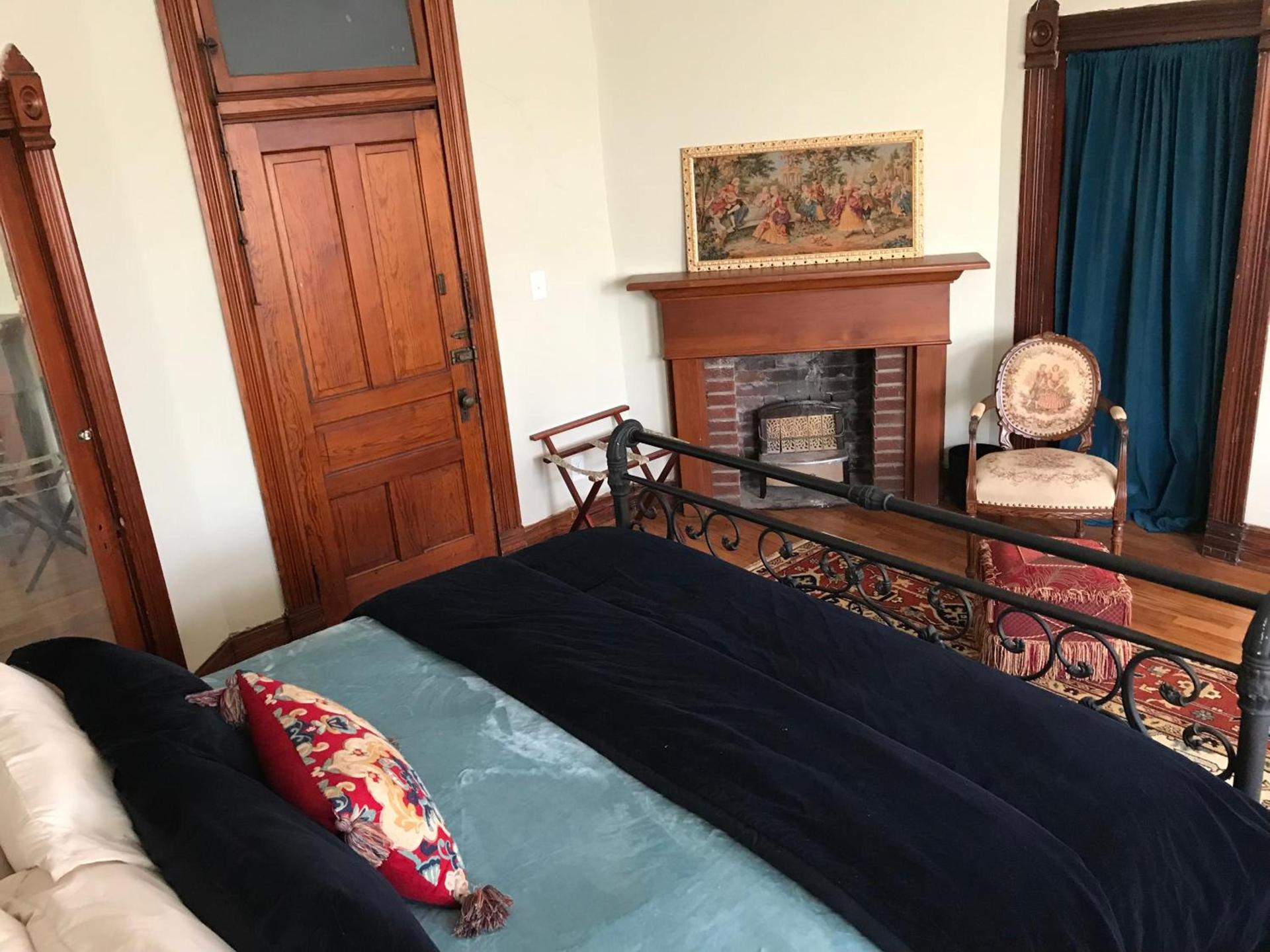 Vineyard Mansion B&B photo 78