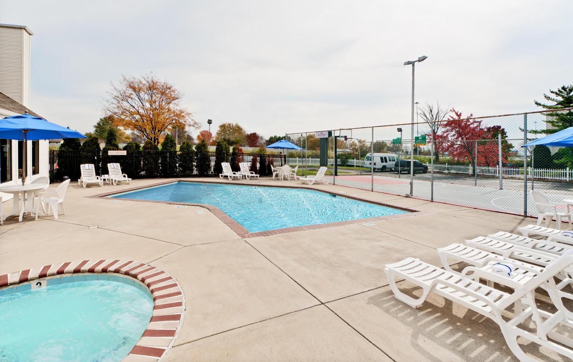 Hawthorn Extended Stay by Wyndham Columbus photo 13