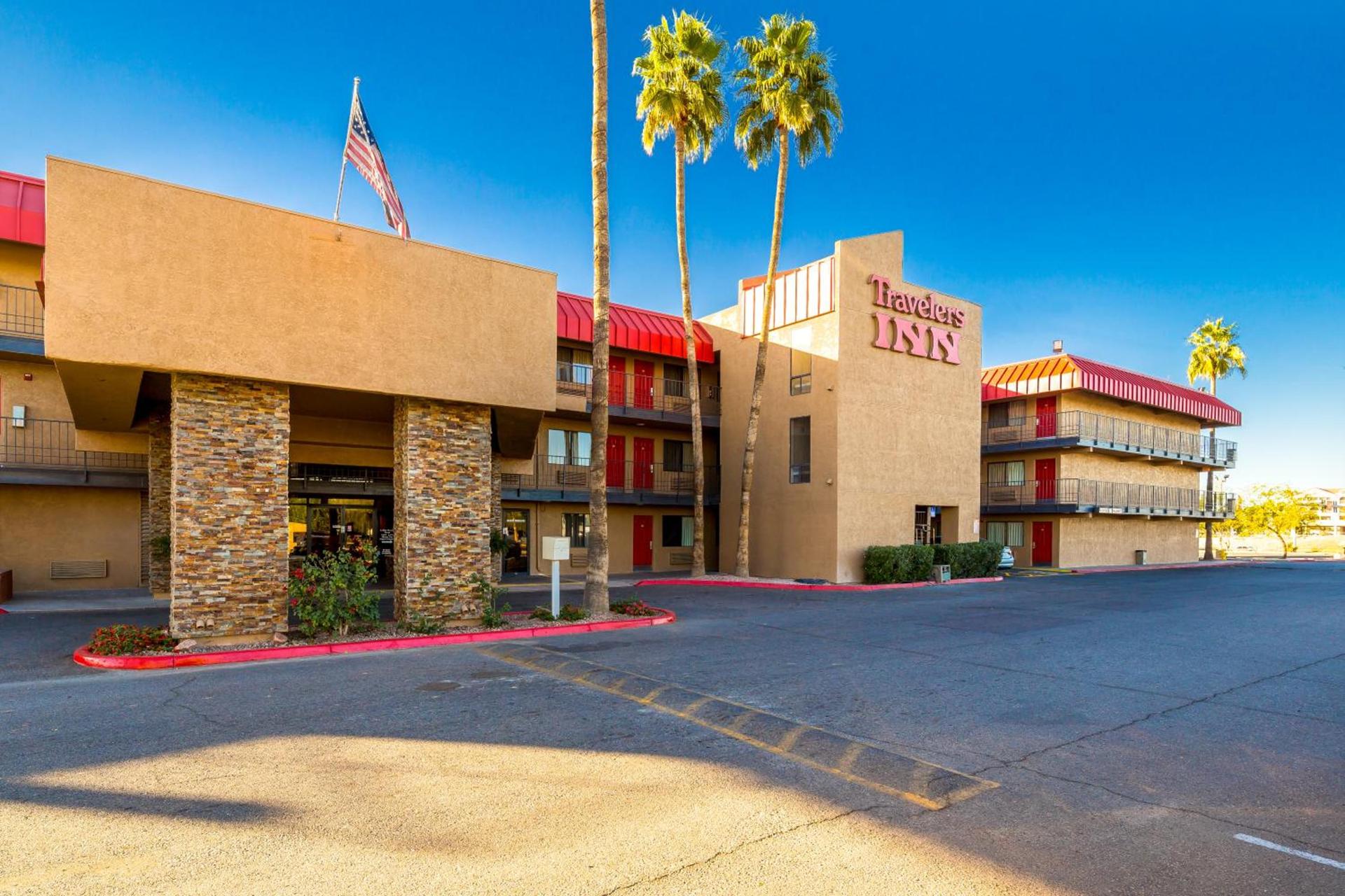 Travelers Inn - Phoenix photo 2