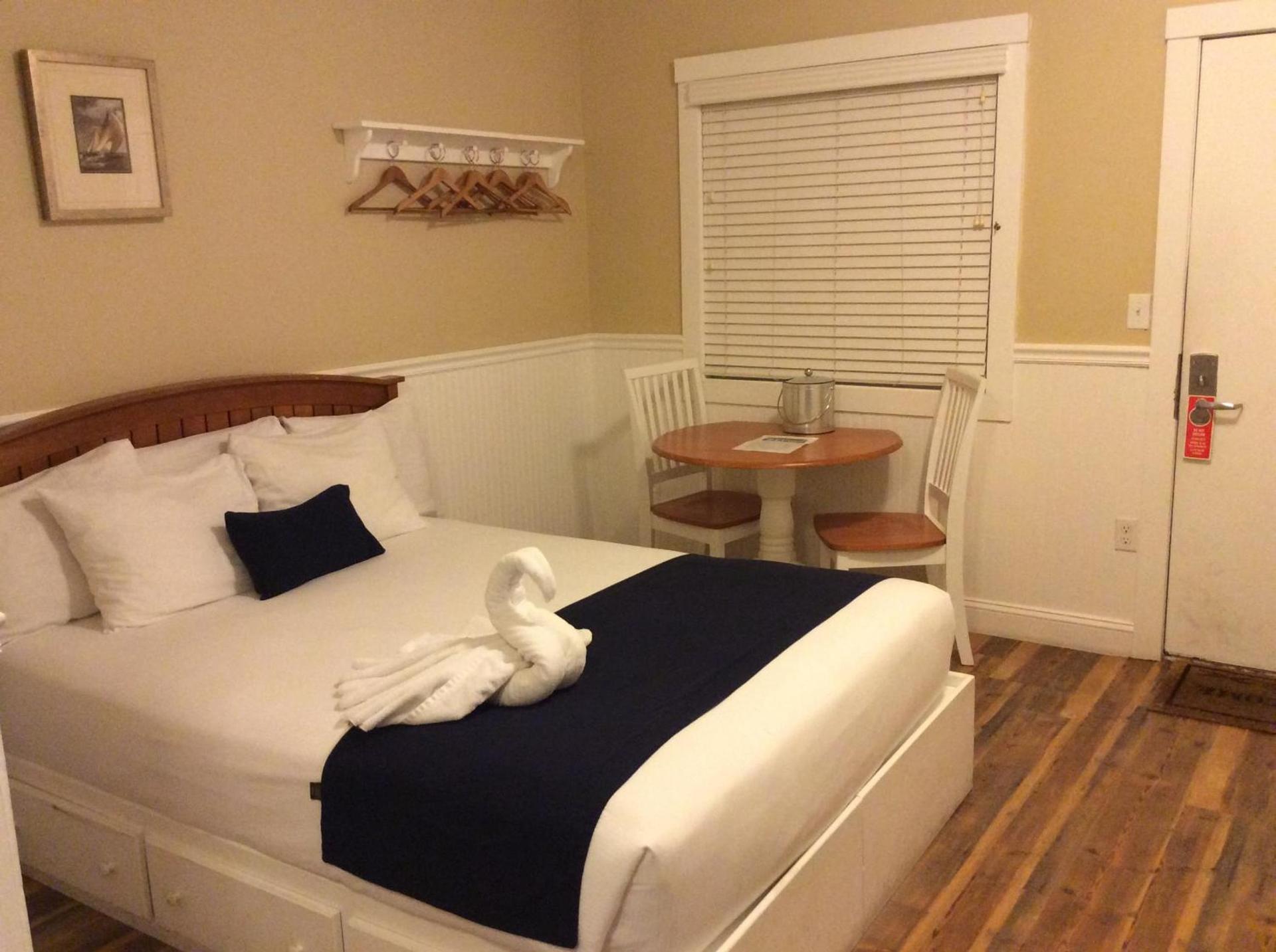 The Beachwood photo 6